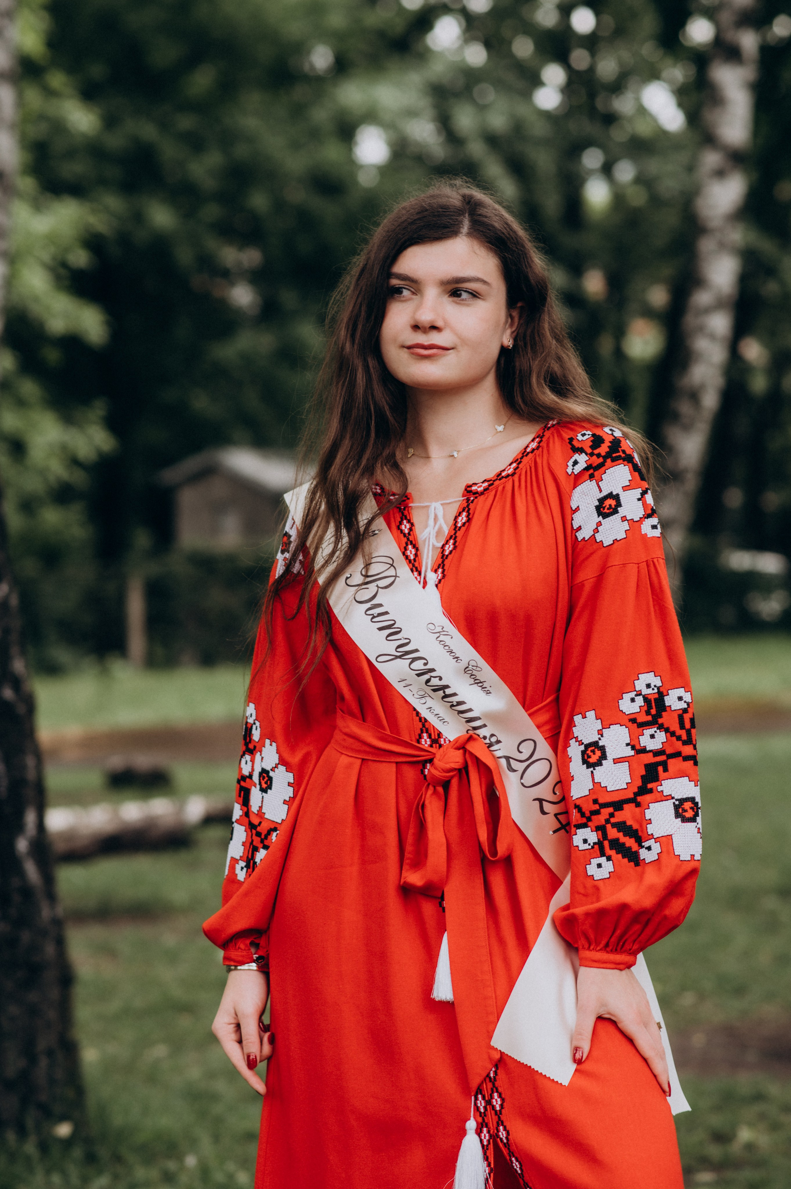 Фотосесія останнього дзвоника, фотосесія випускників Тернопіль, випускний 2024. Сімейний, дитячий та індивідуальний фотограф в м. Тернопіль, м. Львів