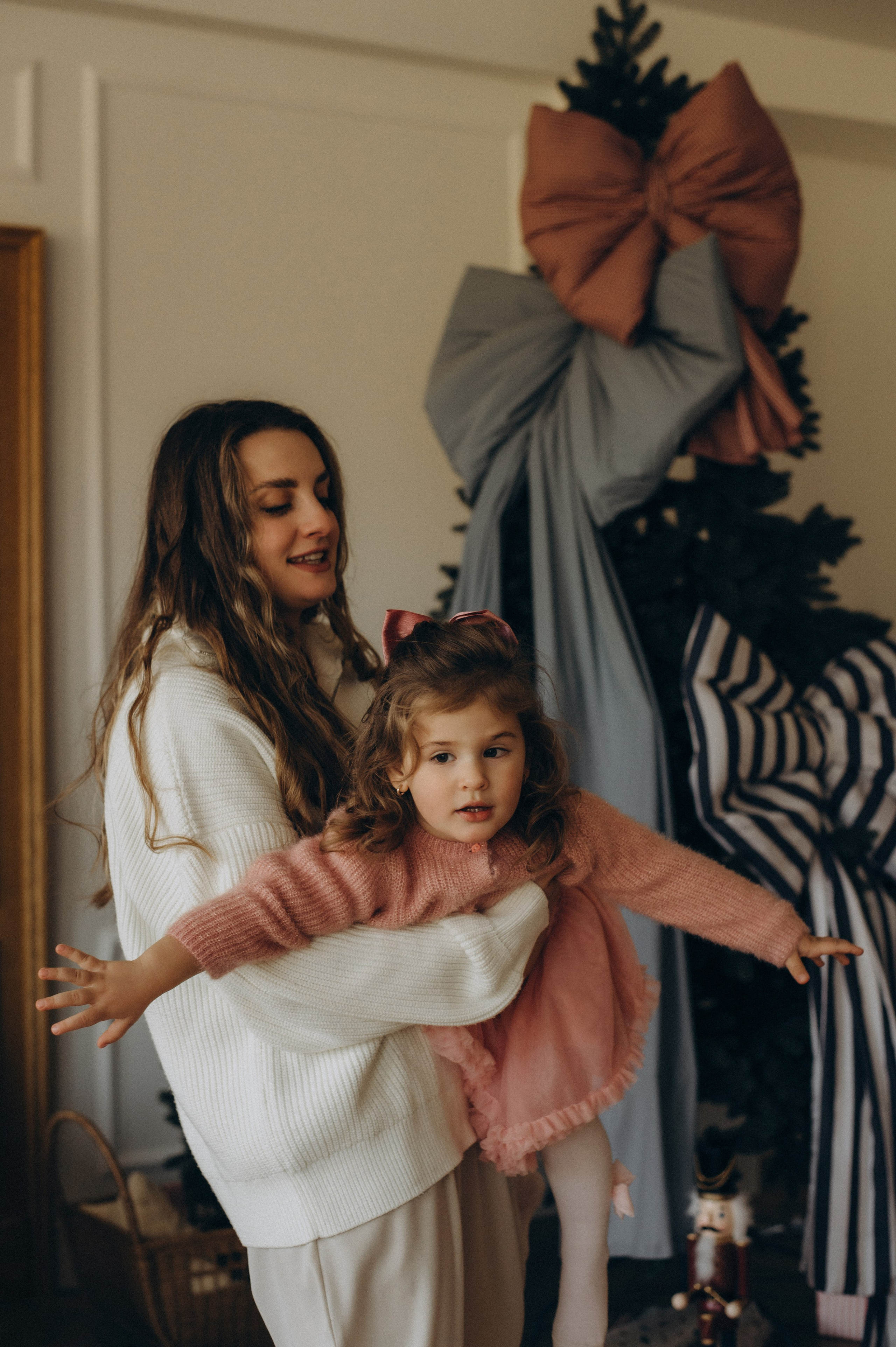 Фотосесія мами і донечки Тернопіль, сімейний фотограф Тернопіль, фотосесія мами і дитини Тернопіль, новорічна фотосесія Тернопіль. Сімейний, дитячий та індивідуальний фотограф в м. Тернопіль, м. Львів