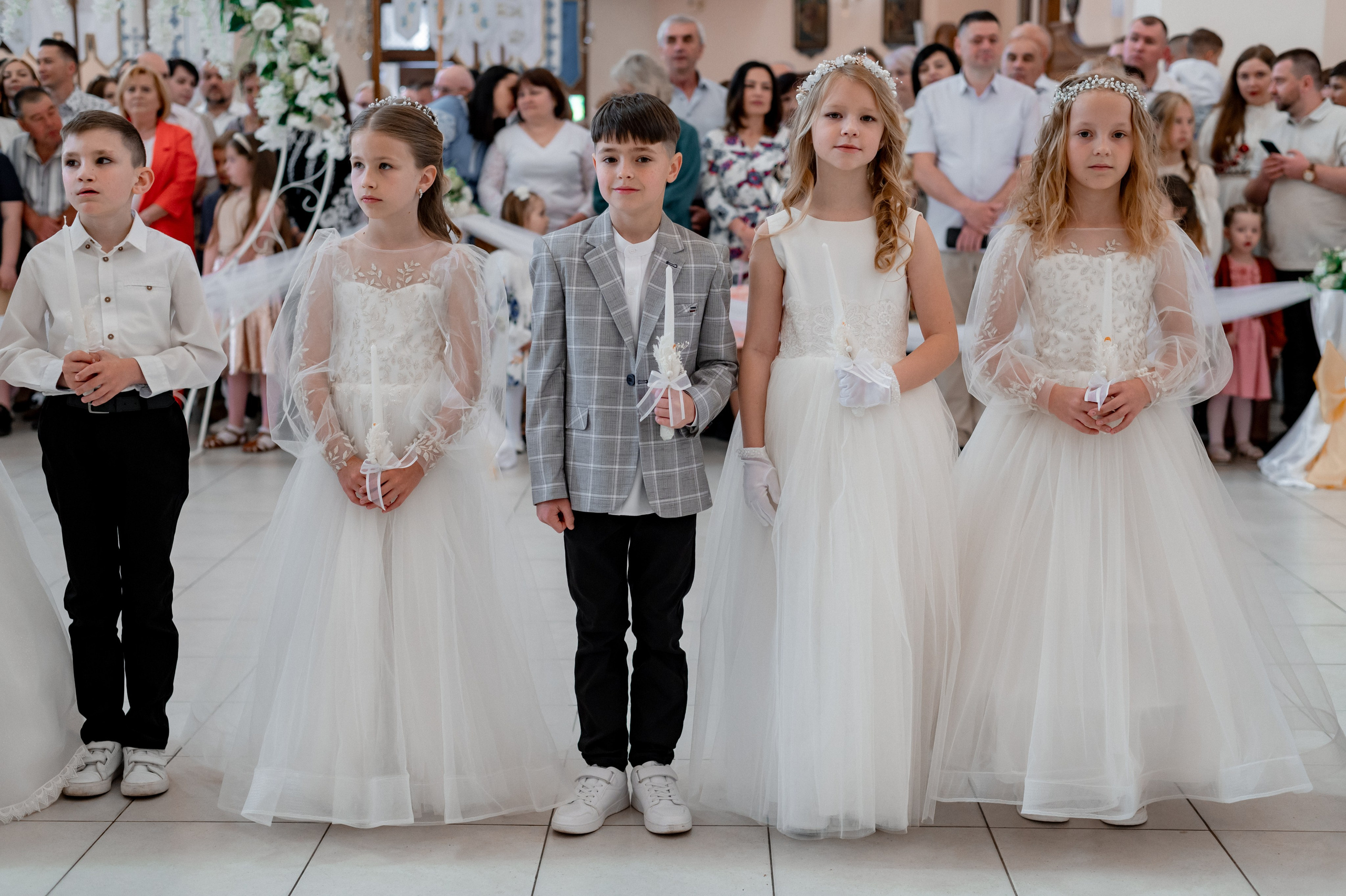 Фотосесія Першого Причастя Тернопіль, зйомка Причастя Тернопіль, Таїнство Першого Причастя Тернопіль, Катедра Причастя Тернопіль. Сімейний, дитячий та індивідуальний фотограф в м. Тернопіль, м. Львів