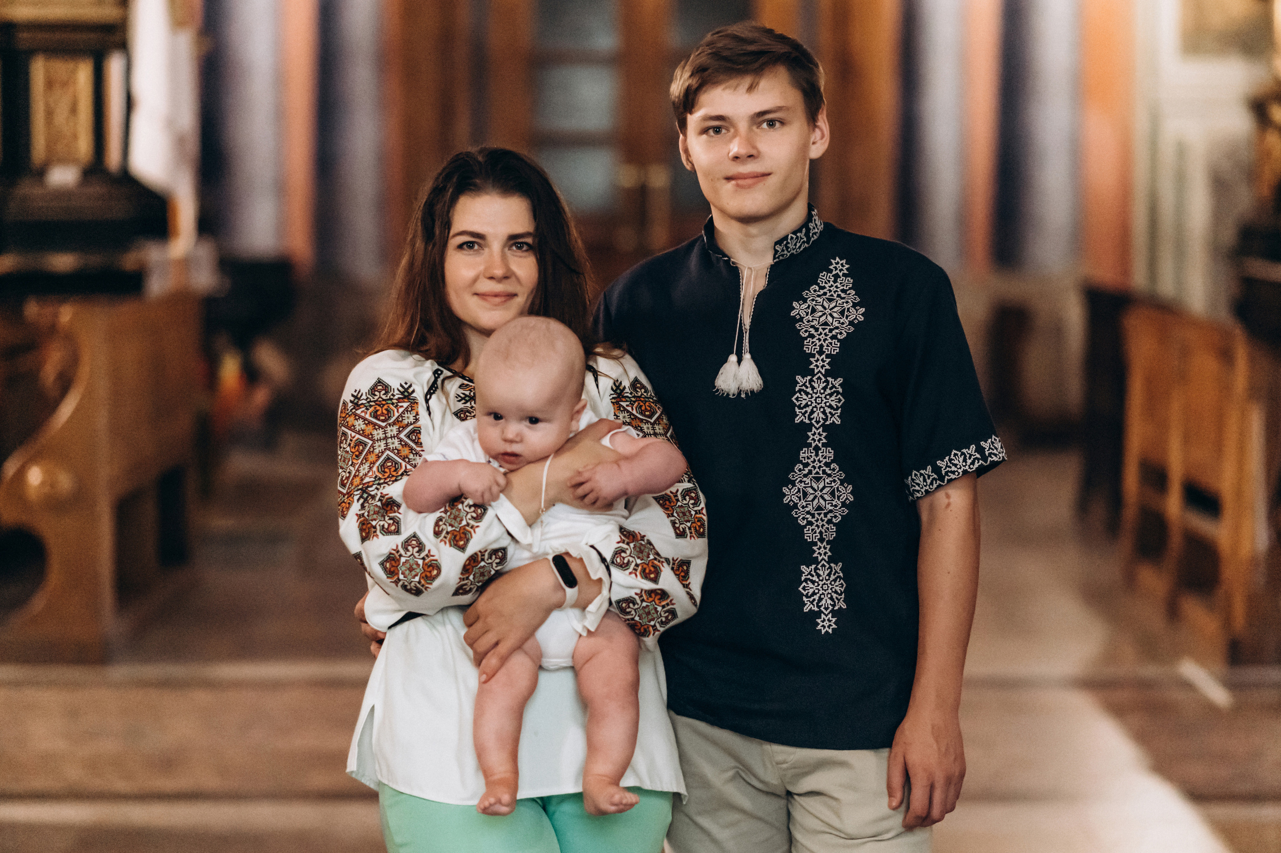 Хрещення Марка, Бернардинський монастир, Львів. Сімейний, дитячий та індивідуальний фотограф в м. Тернопіль, м. Львів