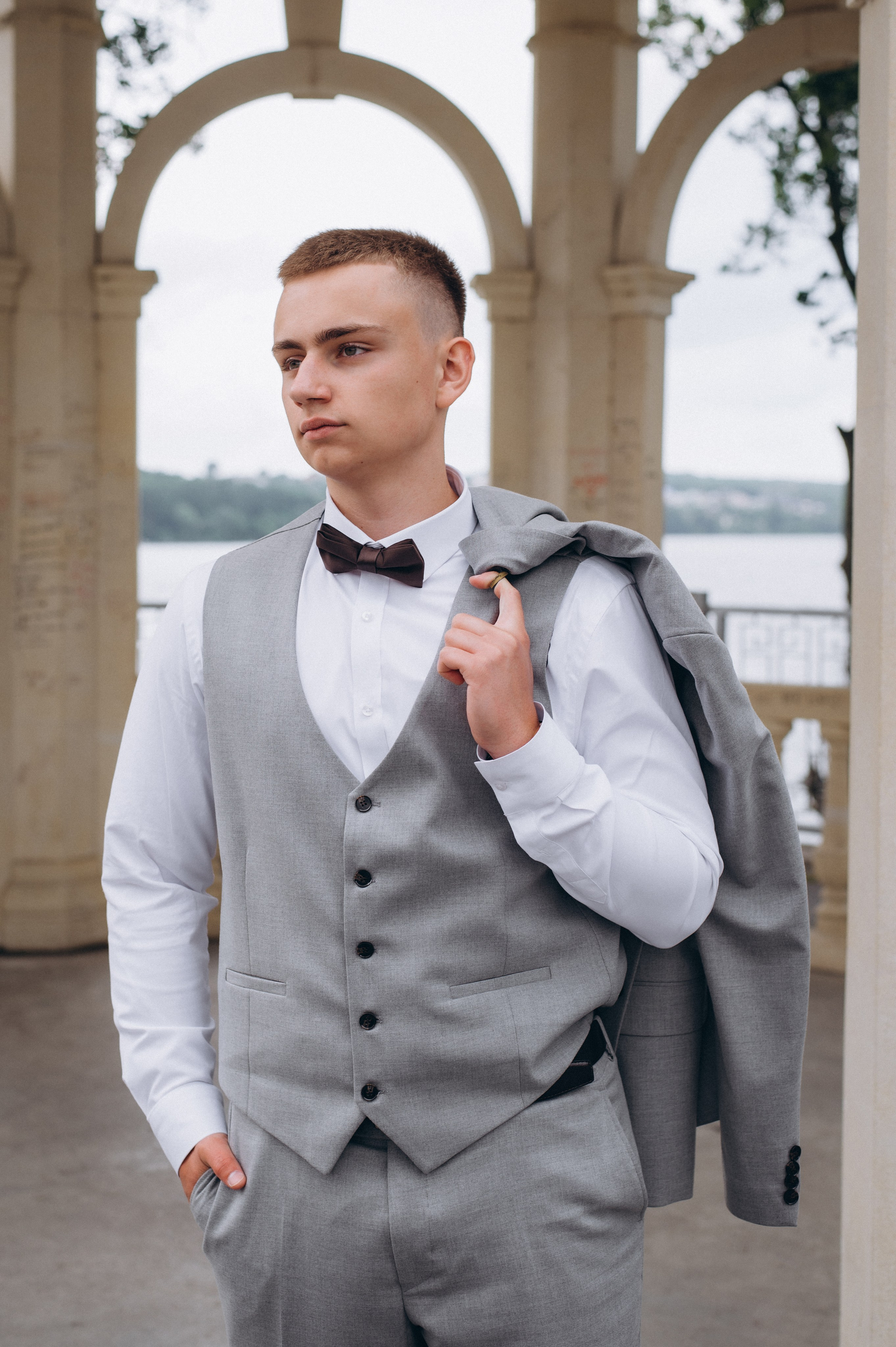 Випускники 2025, фотосесія випускного Тернопіль, фотосесія випускників Тернопіль, зйомка випускного, фотосесія випускного. Сімейний, дитячий та індивідуальний фотограф в м. Тернопіль, м. Львів