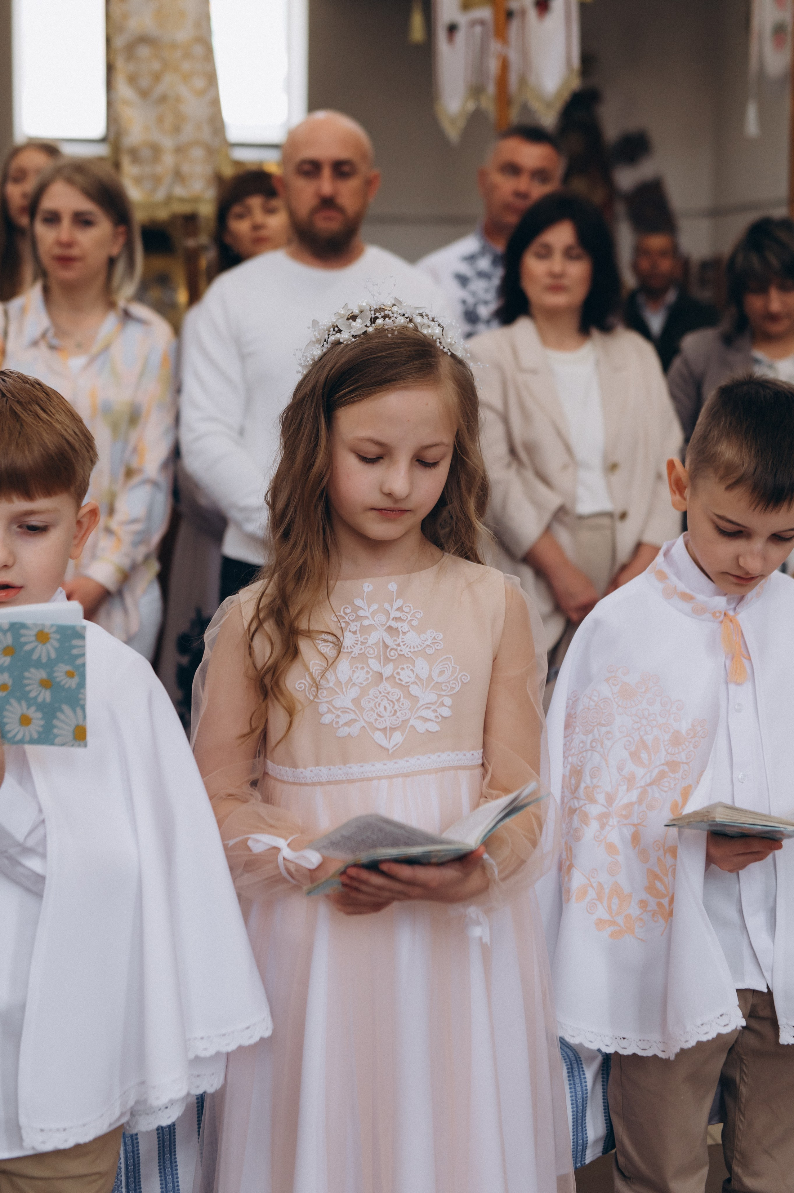 Фотосесія Причастя Тернопіль, зйомка Причастя, фотограф на Причастя Тернопіль, Причастя Львів, Причастя церква Михаїла Тернопіль. Сімейний, дитячий та індивідуальний фотограф в м. Тернопіль, м. Львів