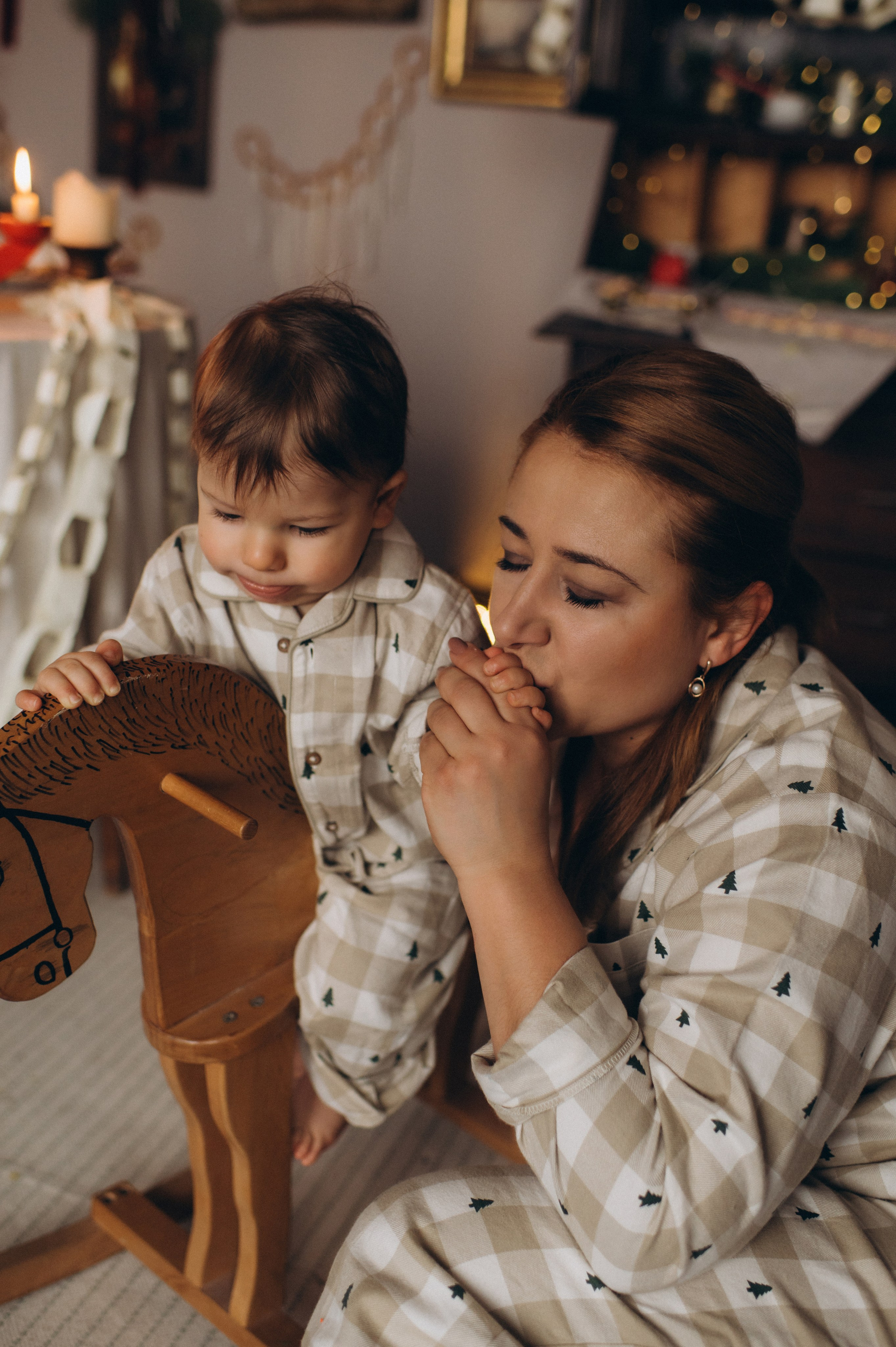 Перший тортик малюка, зйомка першого тортика Тернопіль, новорічна фотосесія, зйомка дня народження, сімейний фотограф Тернопіль, cakesmash. Сімейний, дитячий та індивідуальний фотограф в м. Тернопіль, м. Львів
