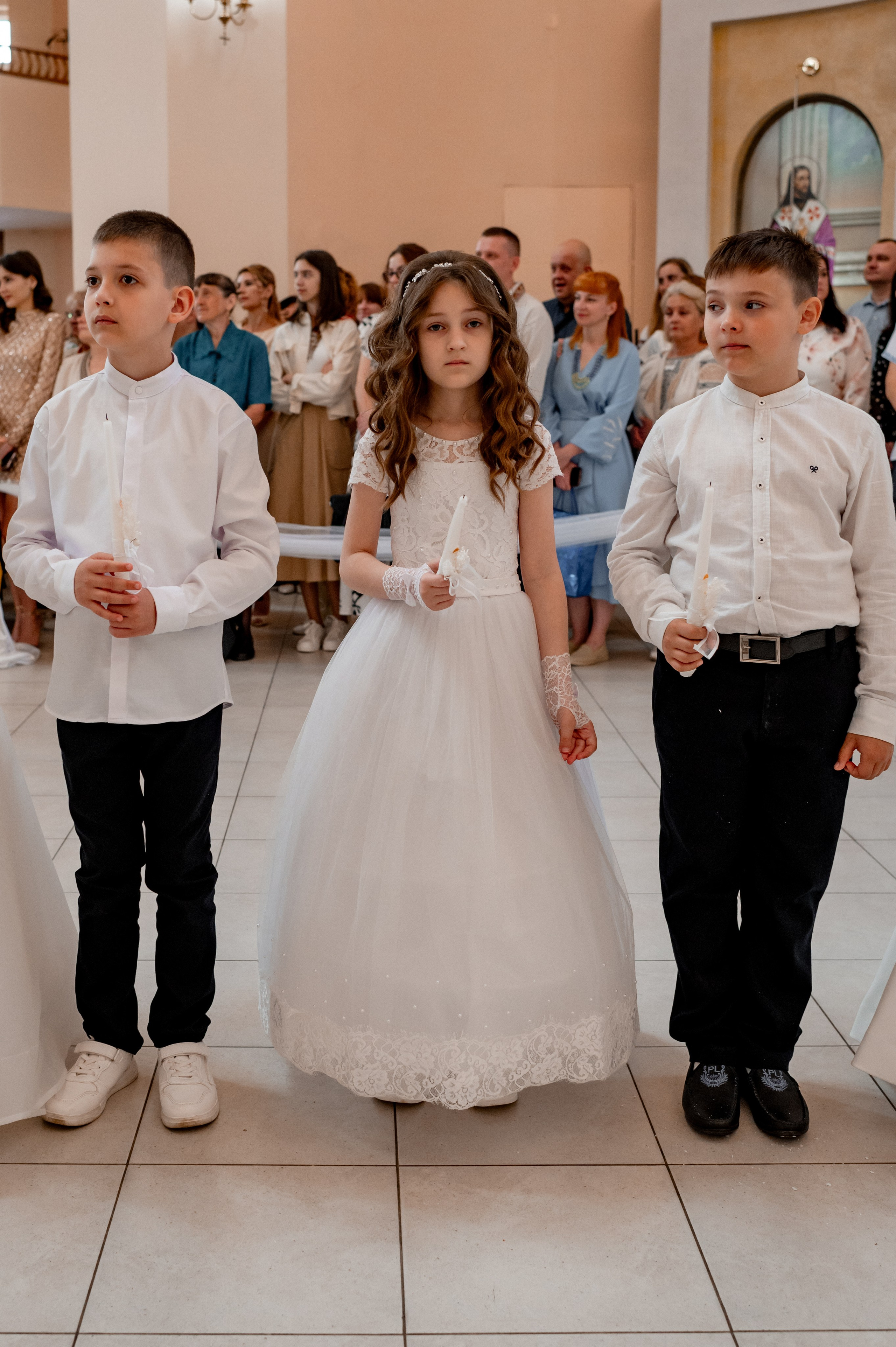 Фотосесія Першого Причастя Тернопіль, зйомка Причастя Тернопіль, Таїнство Першого Причастя Тернопіль, Катедра Причастя Тернопіль. Сімейний, дитячий та індивідуальний фотограф в м. Тернопіль, м. Львів