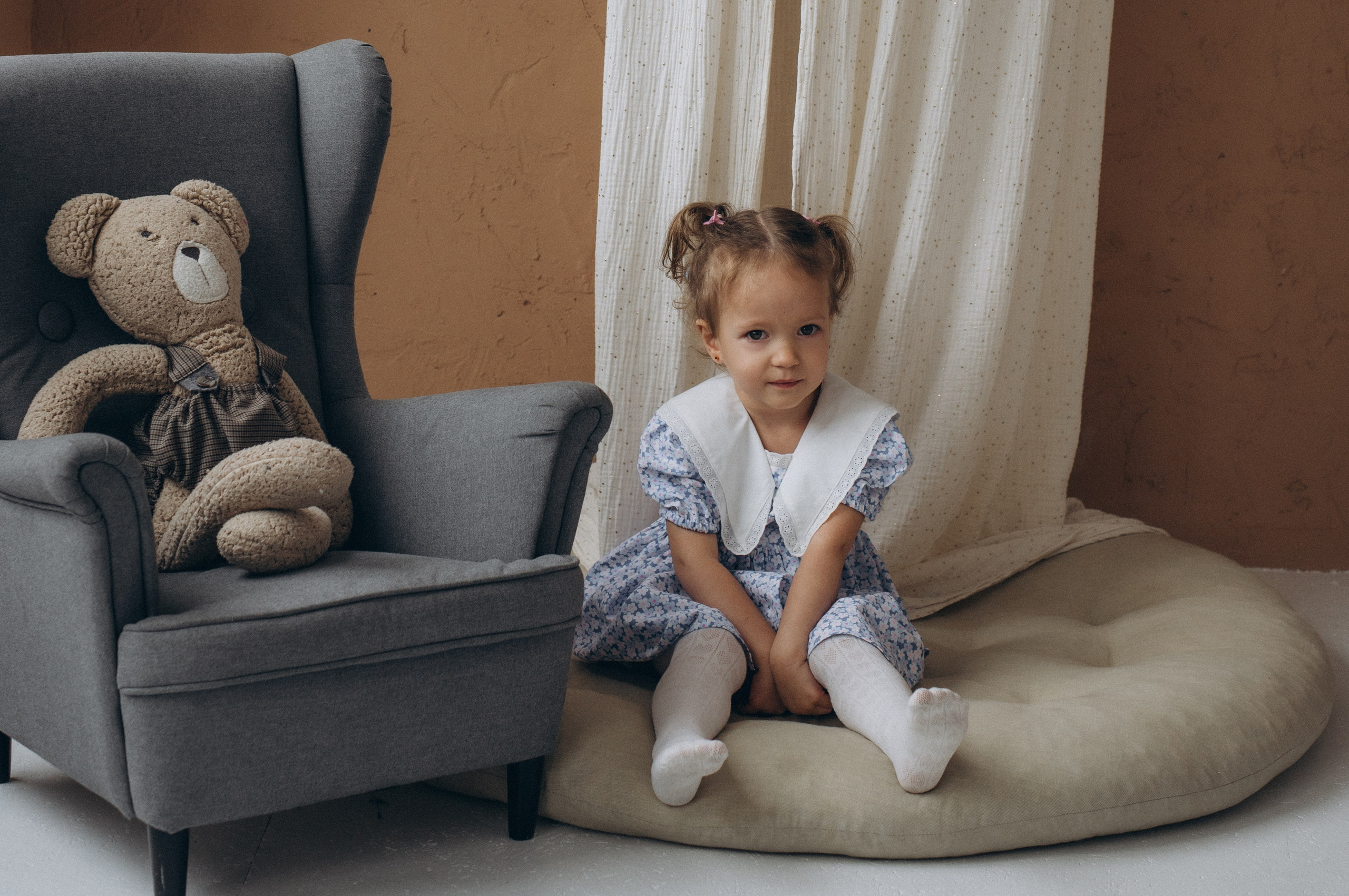 Сімейна фотосесія Тернопіль, сімейний фотограф Тернопіль, фотосесія у студії Тернопіль, дитячий фотограф, портретний фотограф Тернопіль. Сімейний, дитячий та індивідуальний фотограф в м. Тернопіль, м. Львів