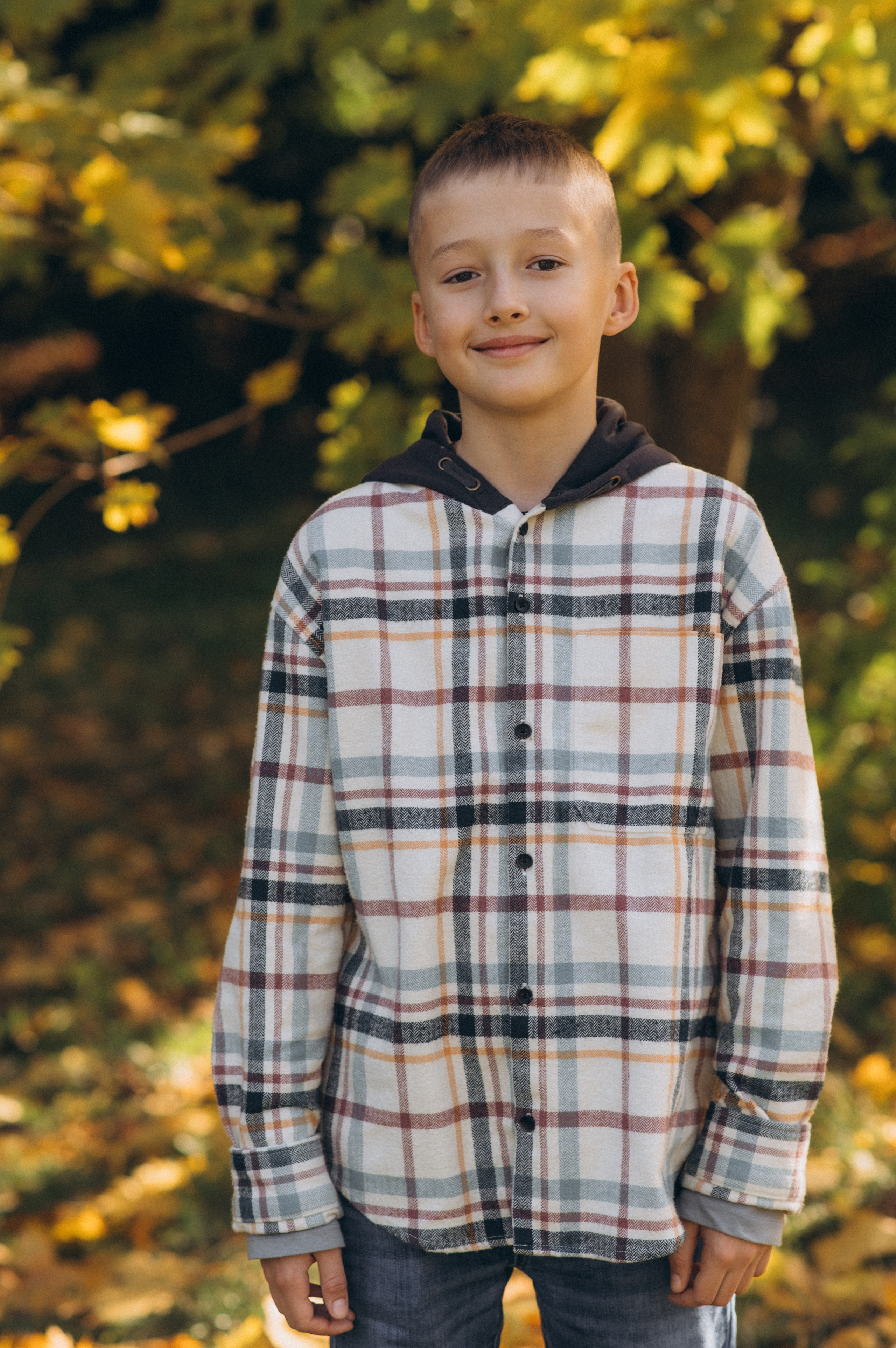 Шкільна фотосесія на віньєтки Тернопіль, шкільні альбоми, фотосесія випускників Тернопіль, випускний альбом, фотограф випускний Тернопіль. Сімейний, дитячий та індивідуальний фотограф в м. Тернопіль, м. Львів