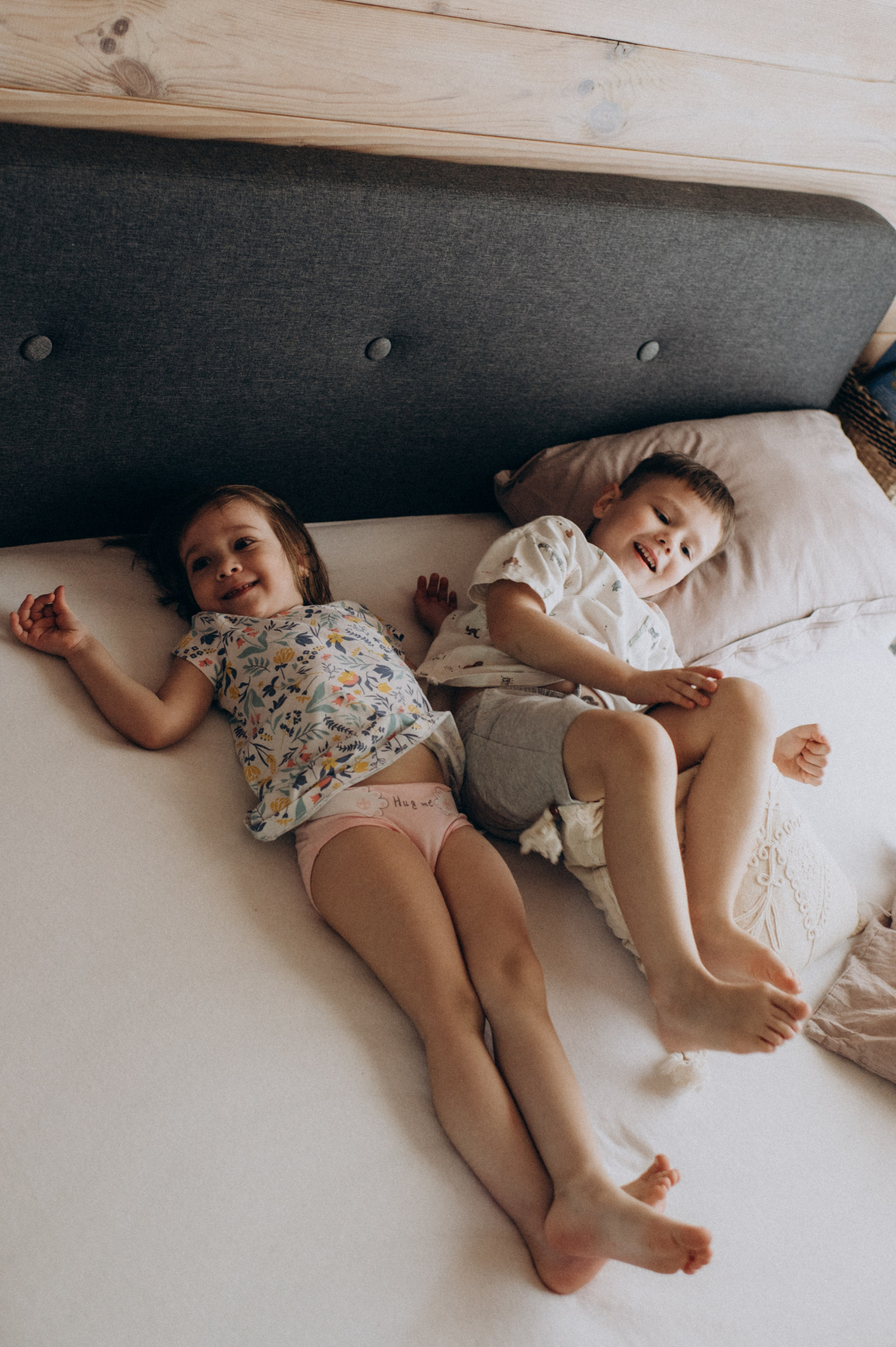 Сімейна фотосесія вдома Тернопіль Львів, сімейна зйомка Львів. Сімейний, дитячий та індивідуальний фотограф в м. Тернопіль, м. Львів