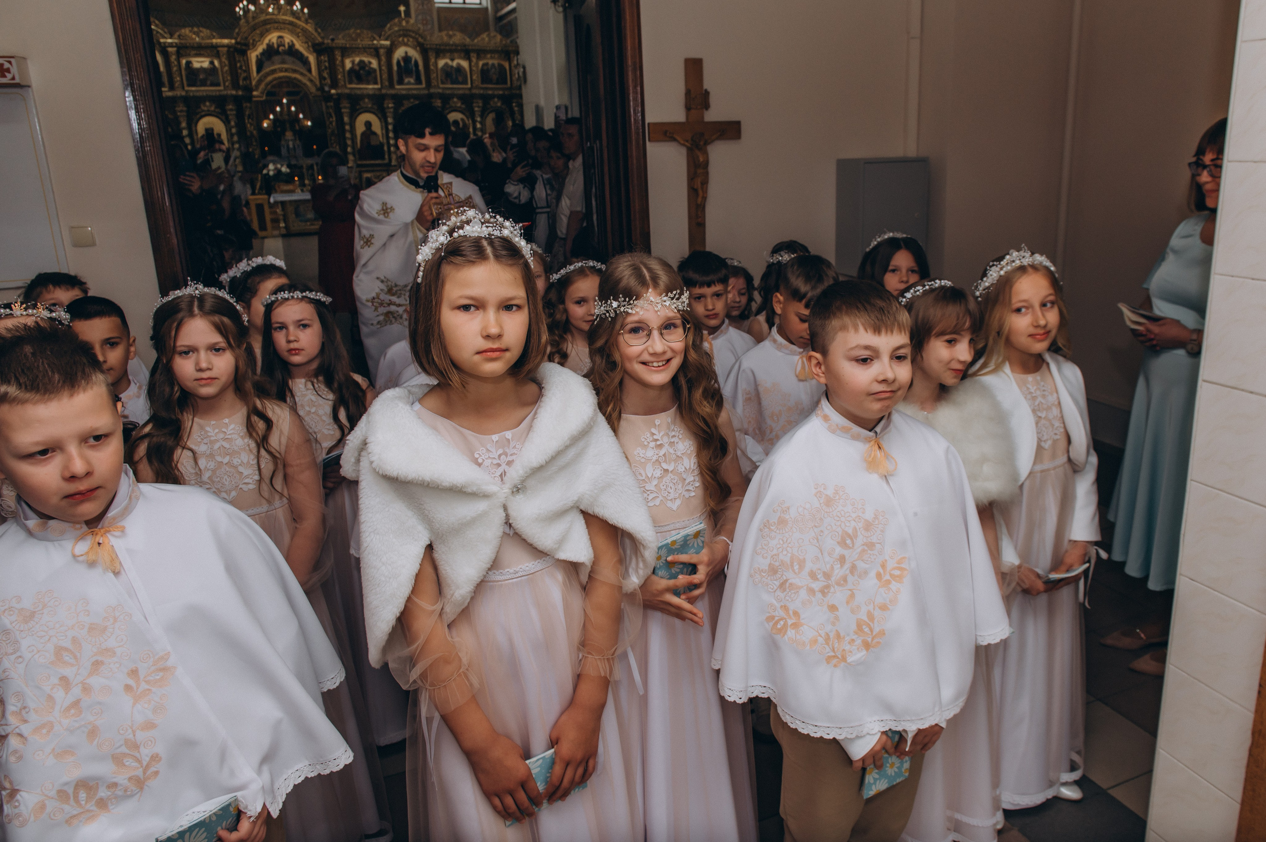 Фотосесія Причастя Тернопіль, зйомка Причастя, фотограф на Причастя Тернопіль, Причастя Львів, Причастя церква Михаїла Тернопіль. Сімейний, дитячий та індивідуальний фотограф в м. Тернопіль, м. Львів