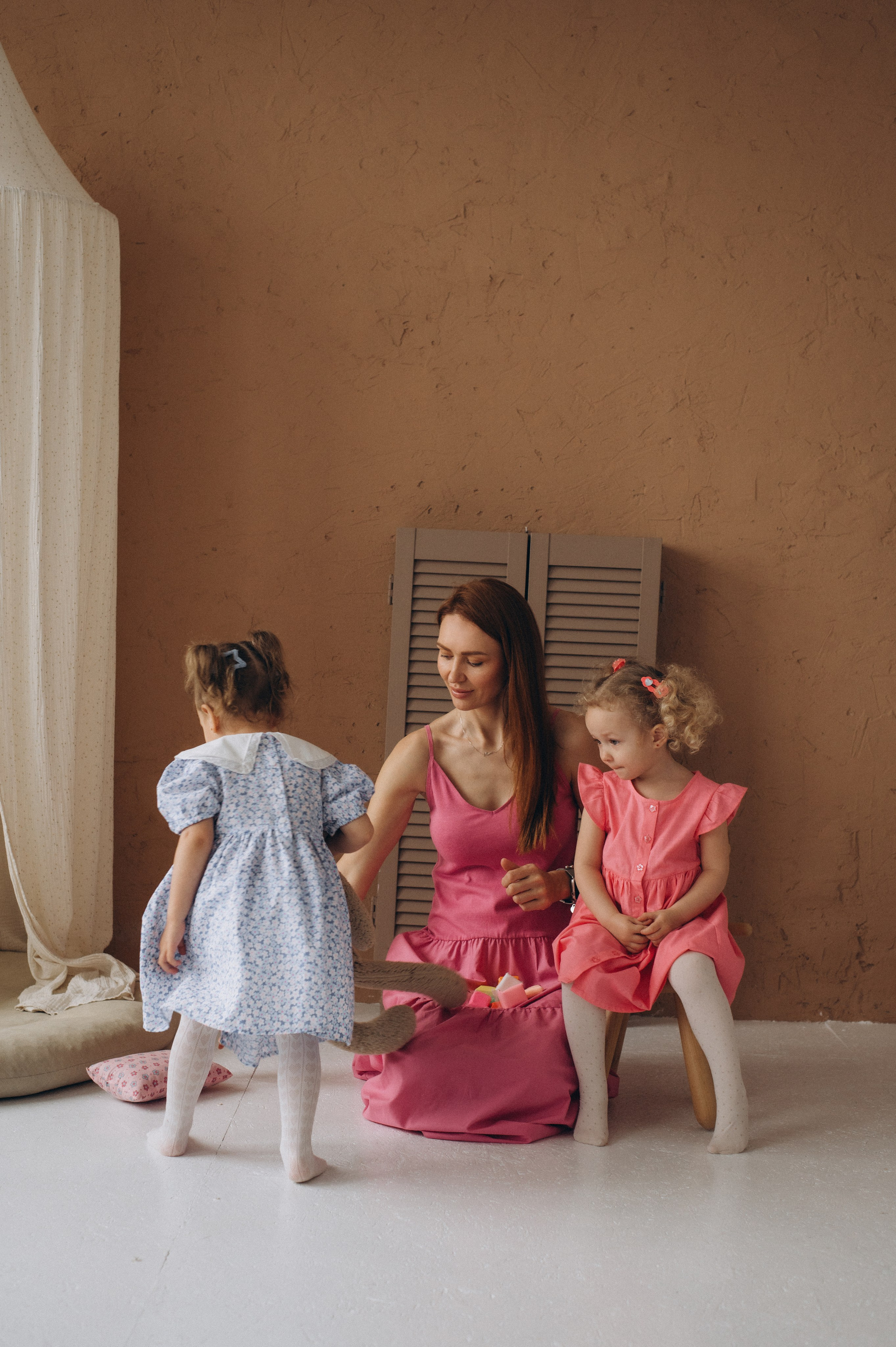 Сімейна фотосесія Тернопіль, сімейний фотограф Тернопіль, фотосесія у студії Тернопіль, дитячий фотограф, портретний фотограф Тернопіль. Сімейний, дитячий та індивідуальний фотограф в м. Тернопіль, м. Львів