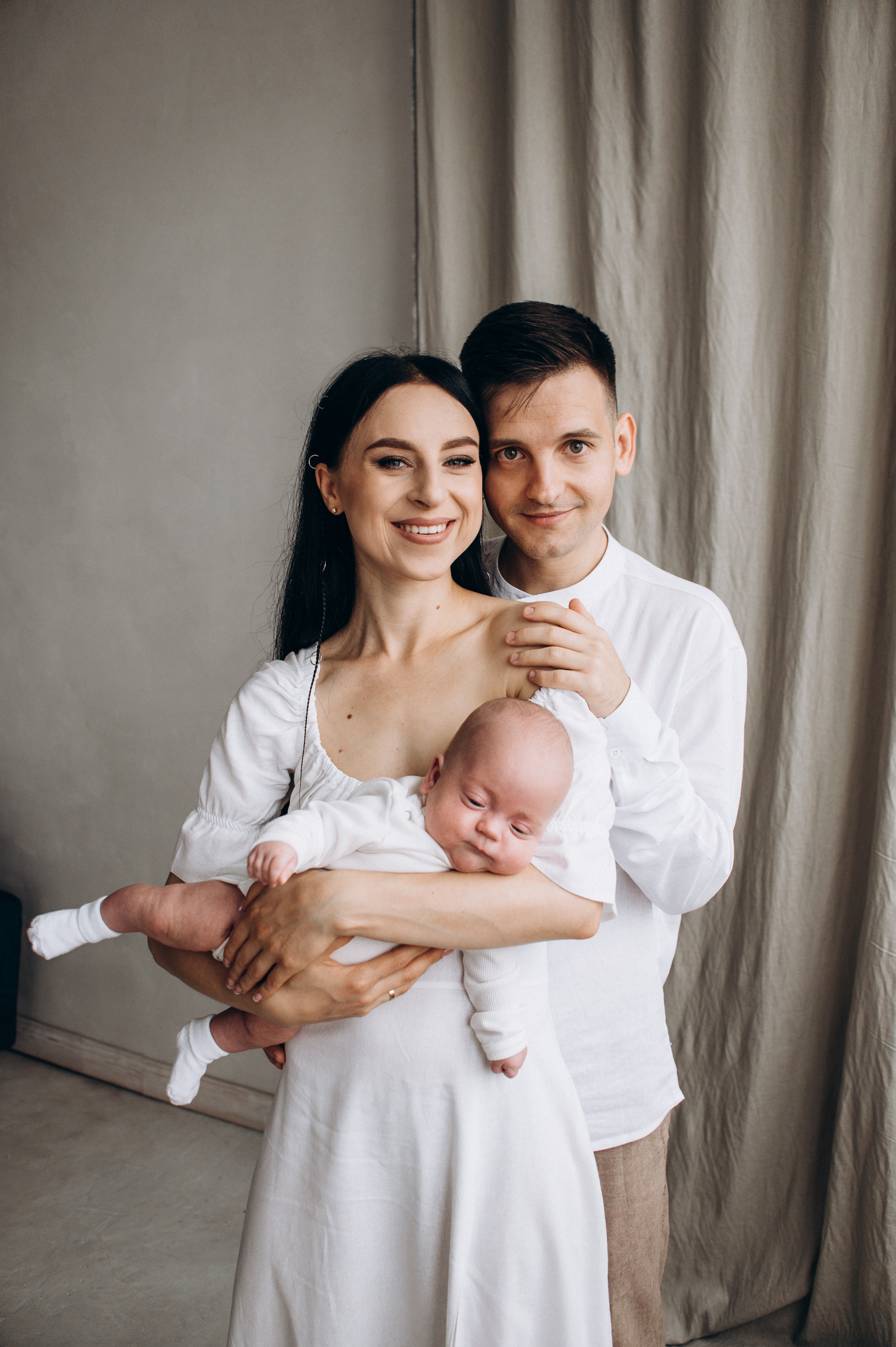 Сімейна фотосесія у студії. Тернопіль. Сімейний, дитячий та індивідуальний фотограф в м. Тернопіль, м. Львів