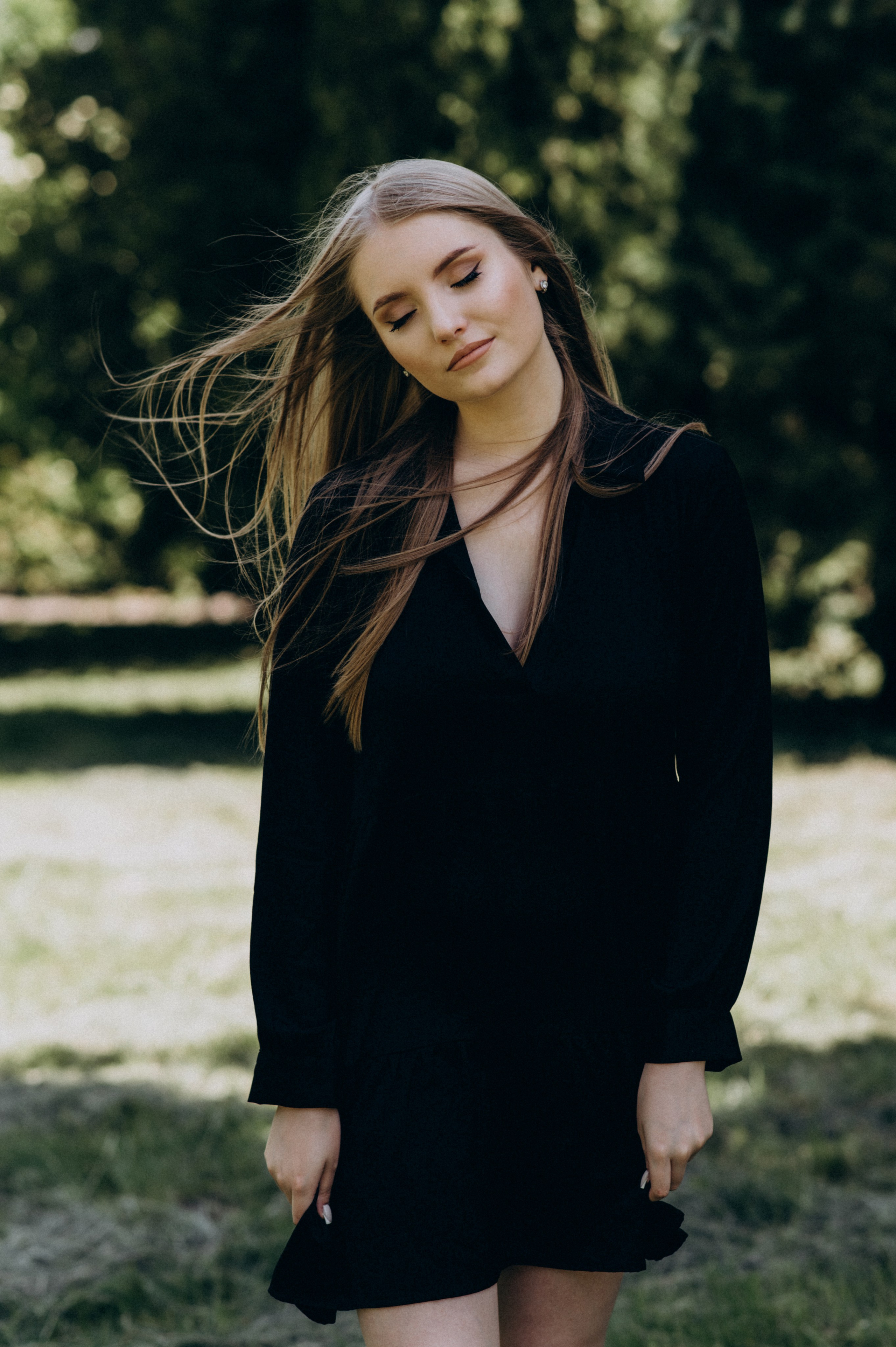 Фотосесія випускників, зйомка випускників Тернопіль Львів, випускні фотоальбоми Тернопіль, шкільні фотоальбоми Тернопіль. Сімейний, дитячий та індивідуальний фотограф в м. Тернопіль, м. Львів