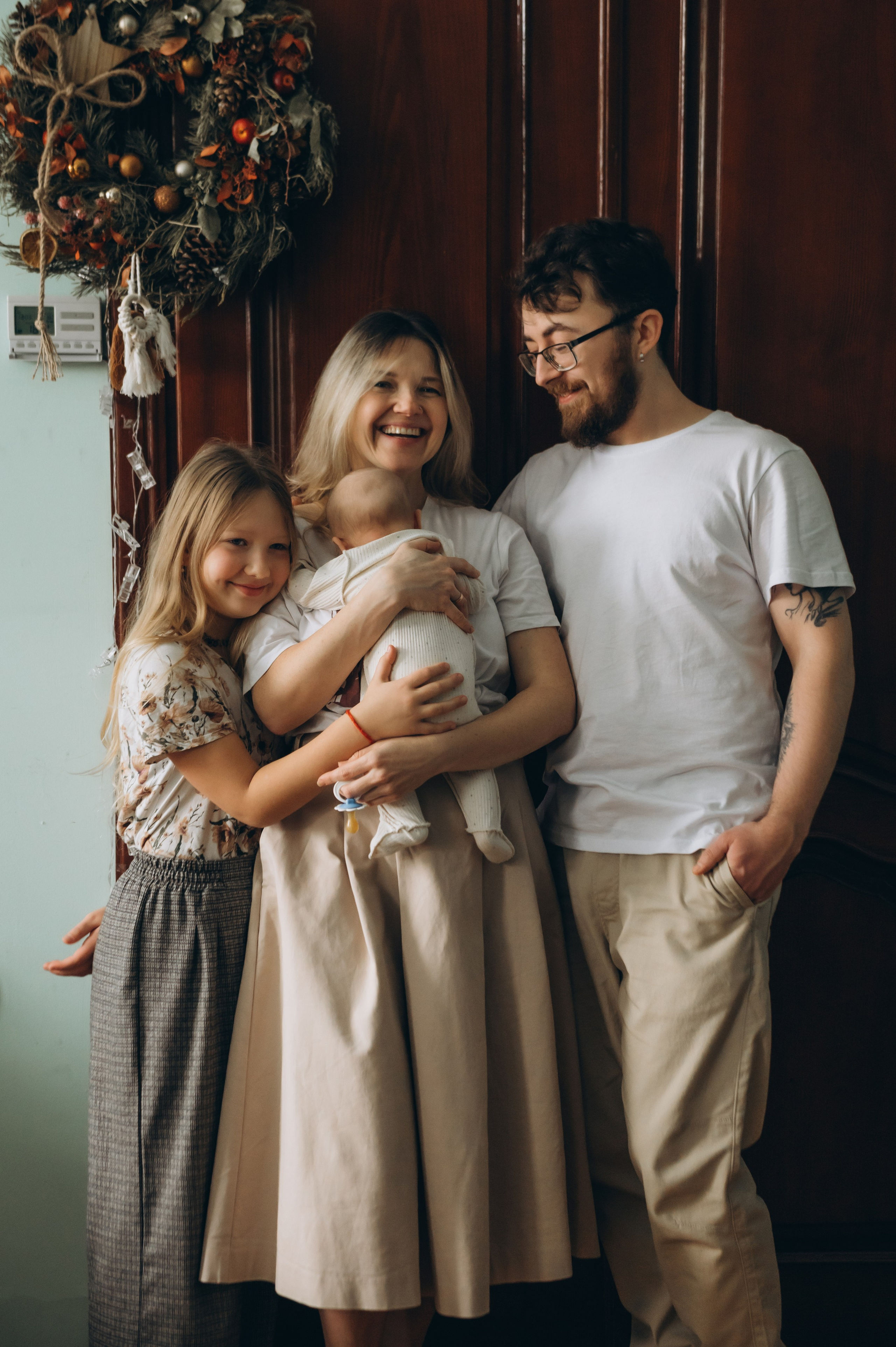 Сімейна фотосесія вдома Тернопіль, сімейний фотограф Львів Тернопіль, сімейна фотосесія Тернопіль, зйомка вдома. Сімейний, дитячий та індивідуальний фотограф в м. Тернопіль, м. Львів