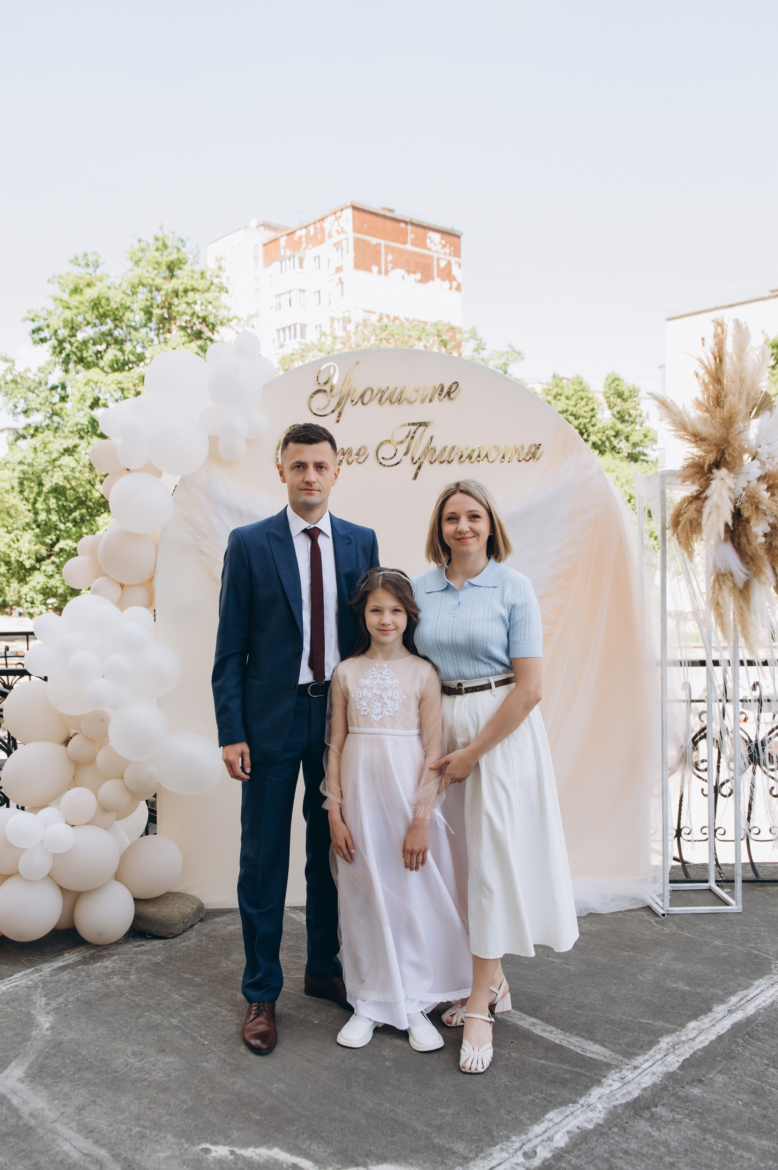 Фотосесія Причастя Тернопіль церква Св Михаїла, фотограф на Причастя Тернопіль, фотосесія Літургії Причастя Тернопіль. Сімейний, дитячий та індивідуальний фотограф в м. Тернопіль, м. Львів