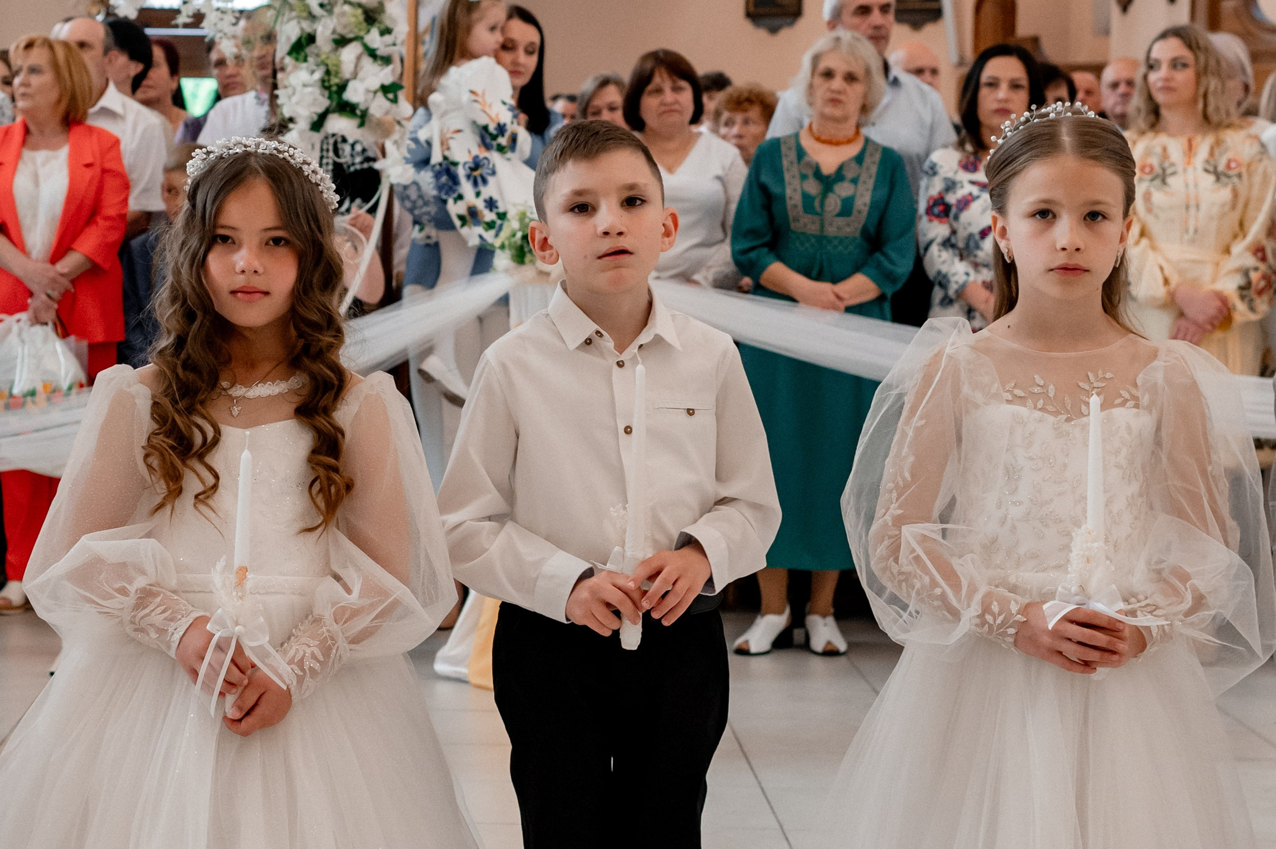 Фотосесія Першого Причастя Тернопіль, зйомка Причастя Тернопіль, Таїнство Першого Причастя Тернопіль, Катедра Причастя Тернопіль. Сімейний, дитячий та індивідуальний фотограф в м. Тернопіль, м. Львів