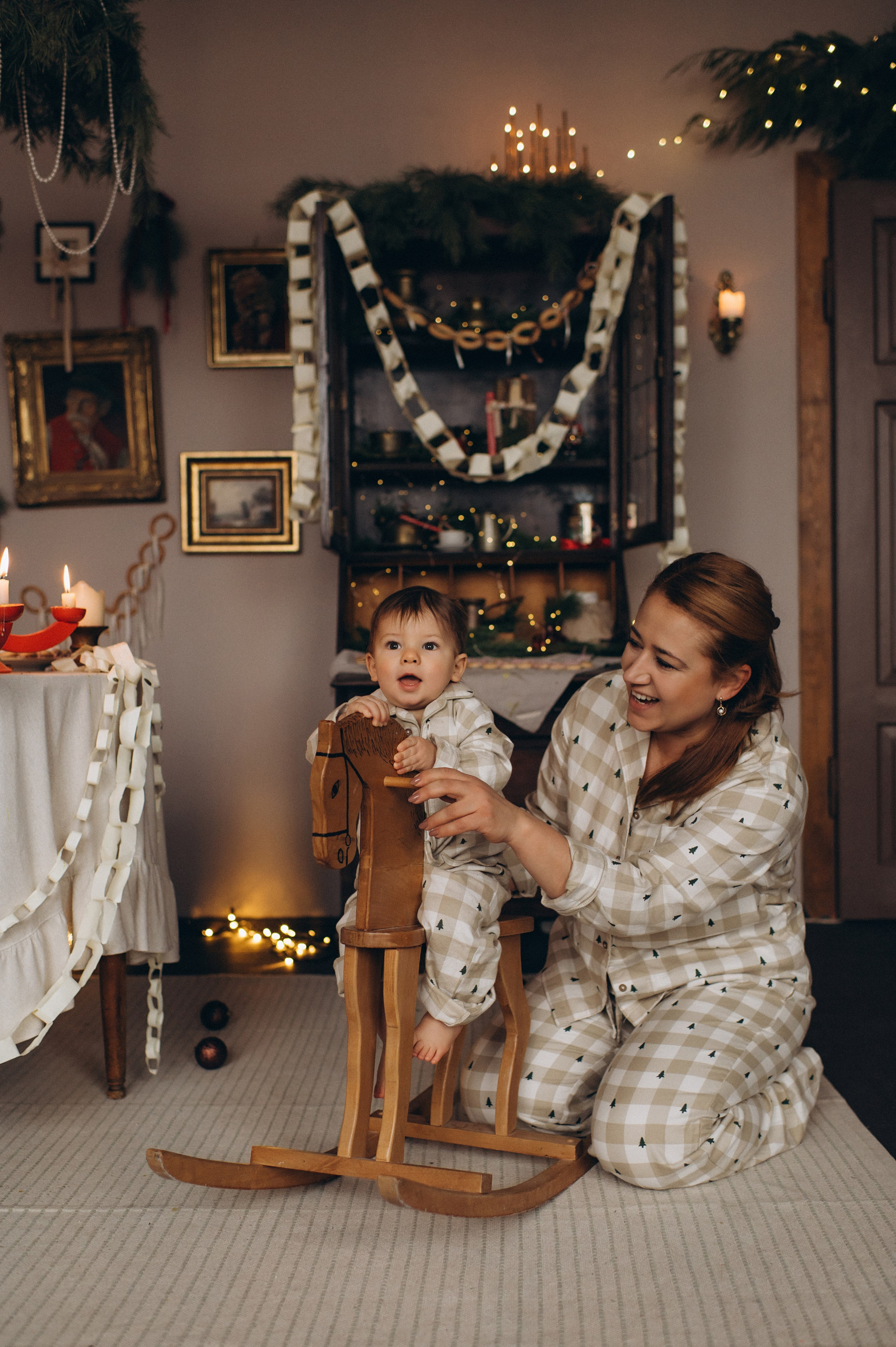 Перший тортик малюка, зйомка першого тортика Тернопіль, новорічна фотосесія, зйомка дня народження, сімейний фотограф Тернопіль, cakesmash. Сімейний, дитячий та індивідуальний фотограф в м. Тернопіль, м. Львів