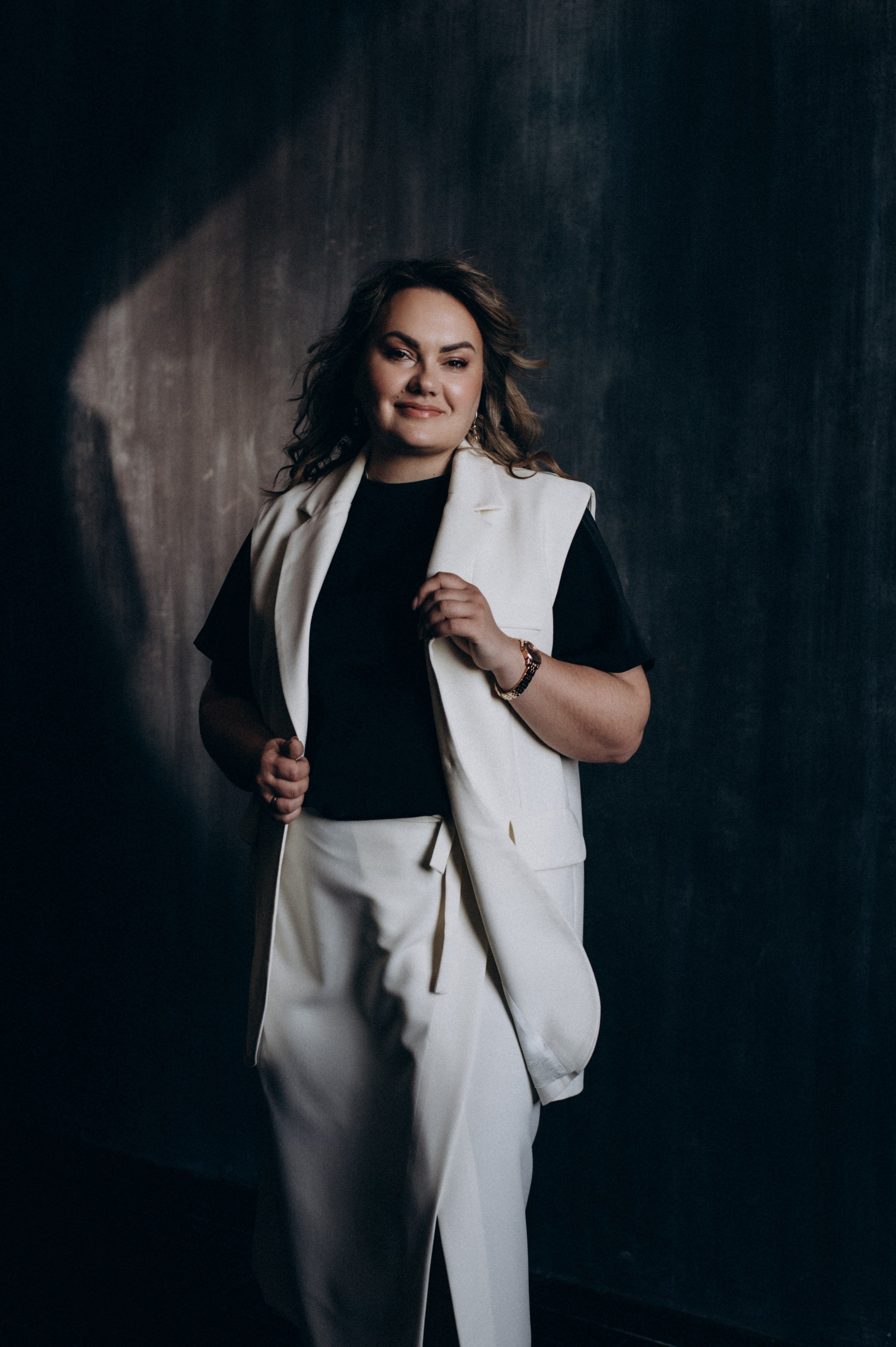 Індивідуальна фотосесія у студії Тернопіль, індивідуальна зйомка Львів. Сімейний, дитячий та індивідуальний фотограф в м. Тернопіль, м. Львів