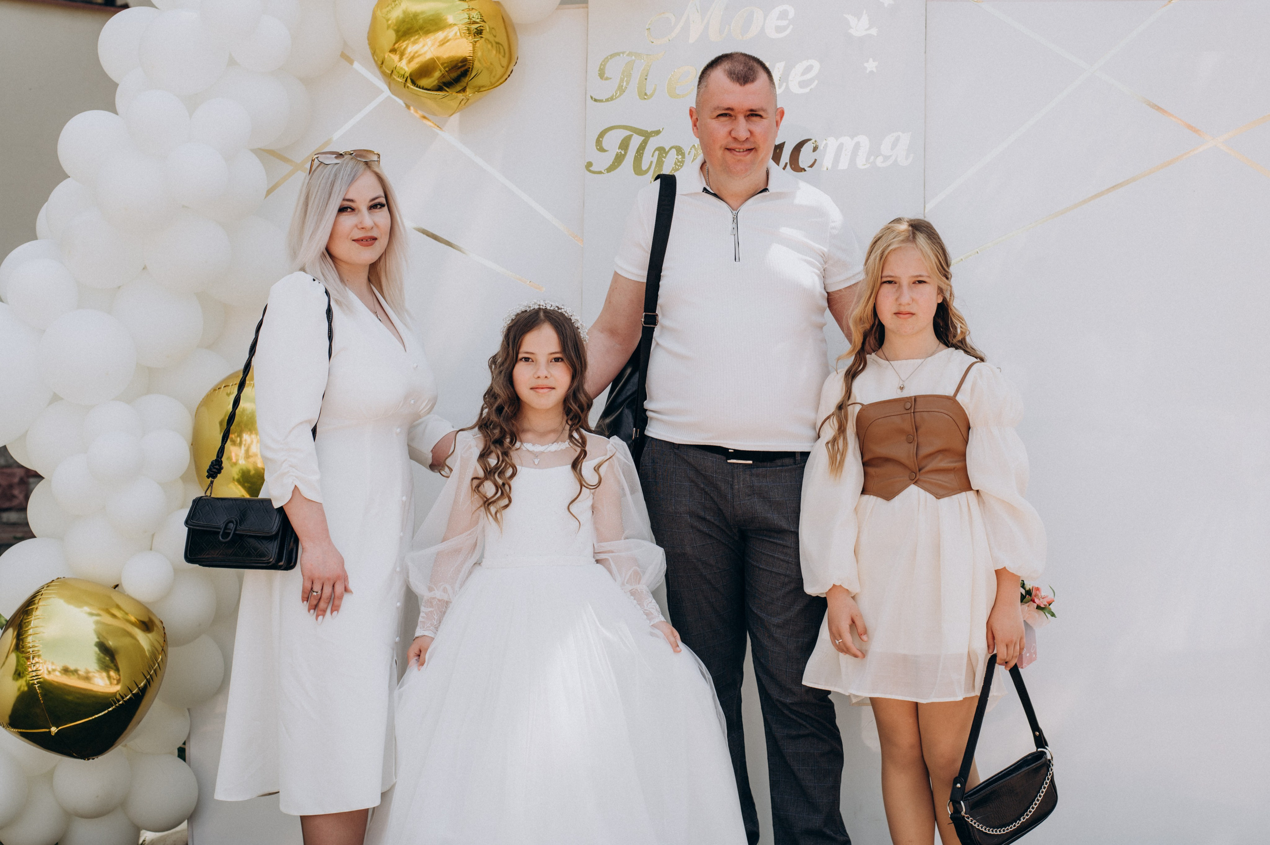 Фотосесія Першого Причастя Тернопіль, зйомка Причастя Тернопіль, Таїнство Першого Причастя Тернопіль, Катедра Причастя Тернопіль. Сімейний, дитячий та індивідуальний фотограф в м. Тернопіль, м. Львів