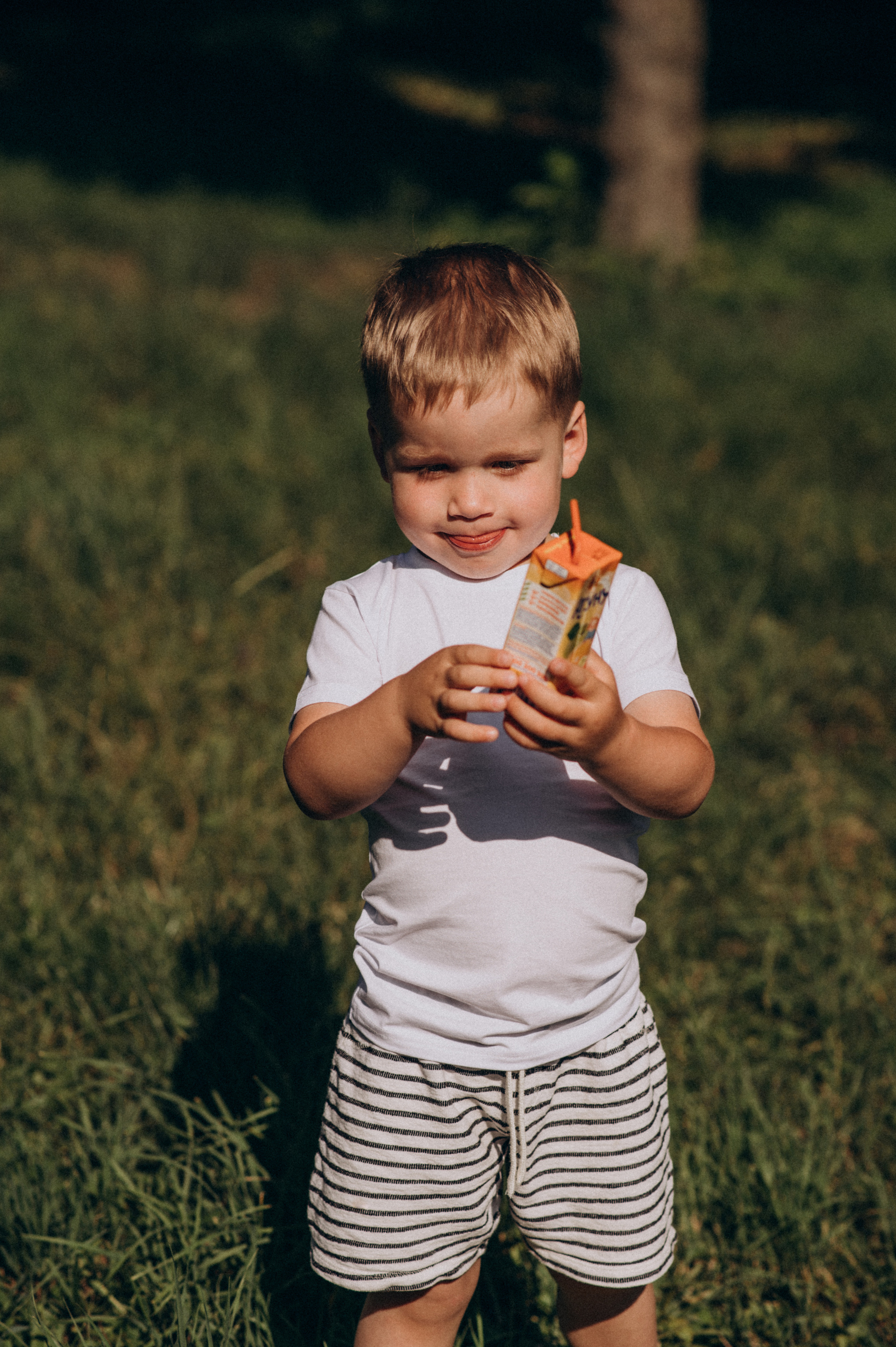 Сімейна літня фотосесія в парку, сімейний фотограф Тернопіль Львів. Сімейний, дитячий та індивідуальний фотограф в м. Тернопіль, м. Львів