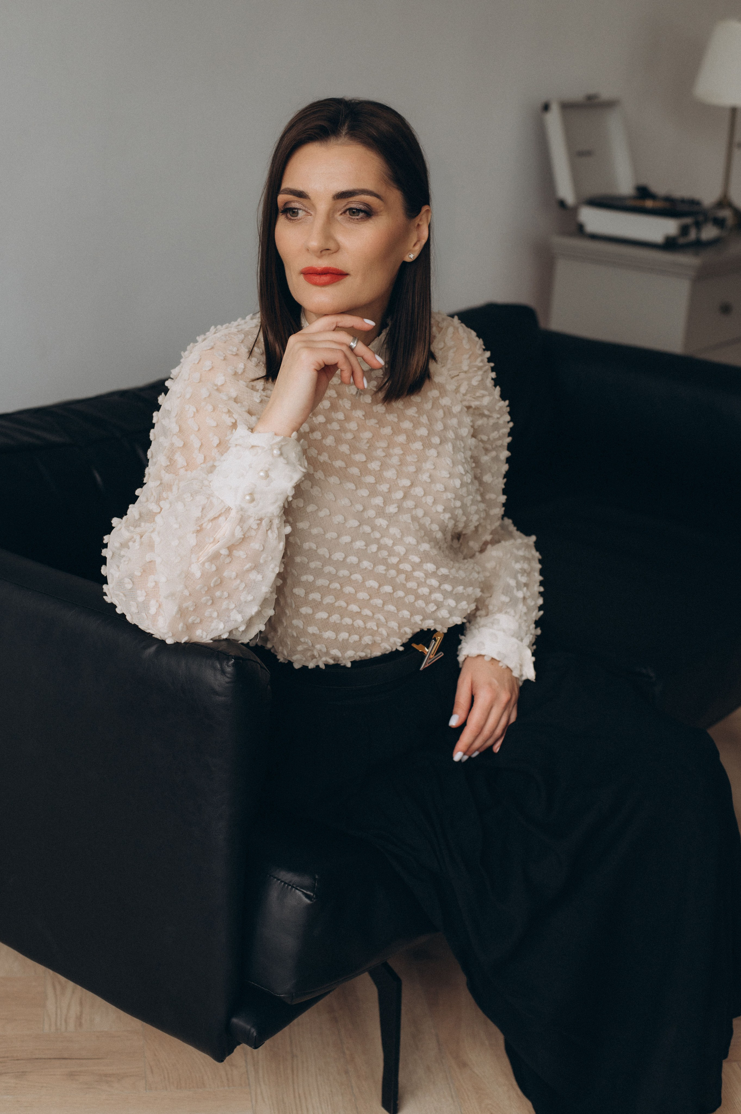 Сімейна фотосесія мами і донечок, сімейний фотограф Тернопіль, портретний фотограф Тернопіль, портретна фотосесія Львів. Сімейний, дитячий та індивідуальний фотограф в м. Тернопіль, м. Львів