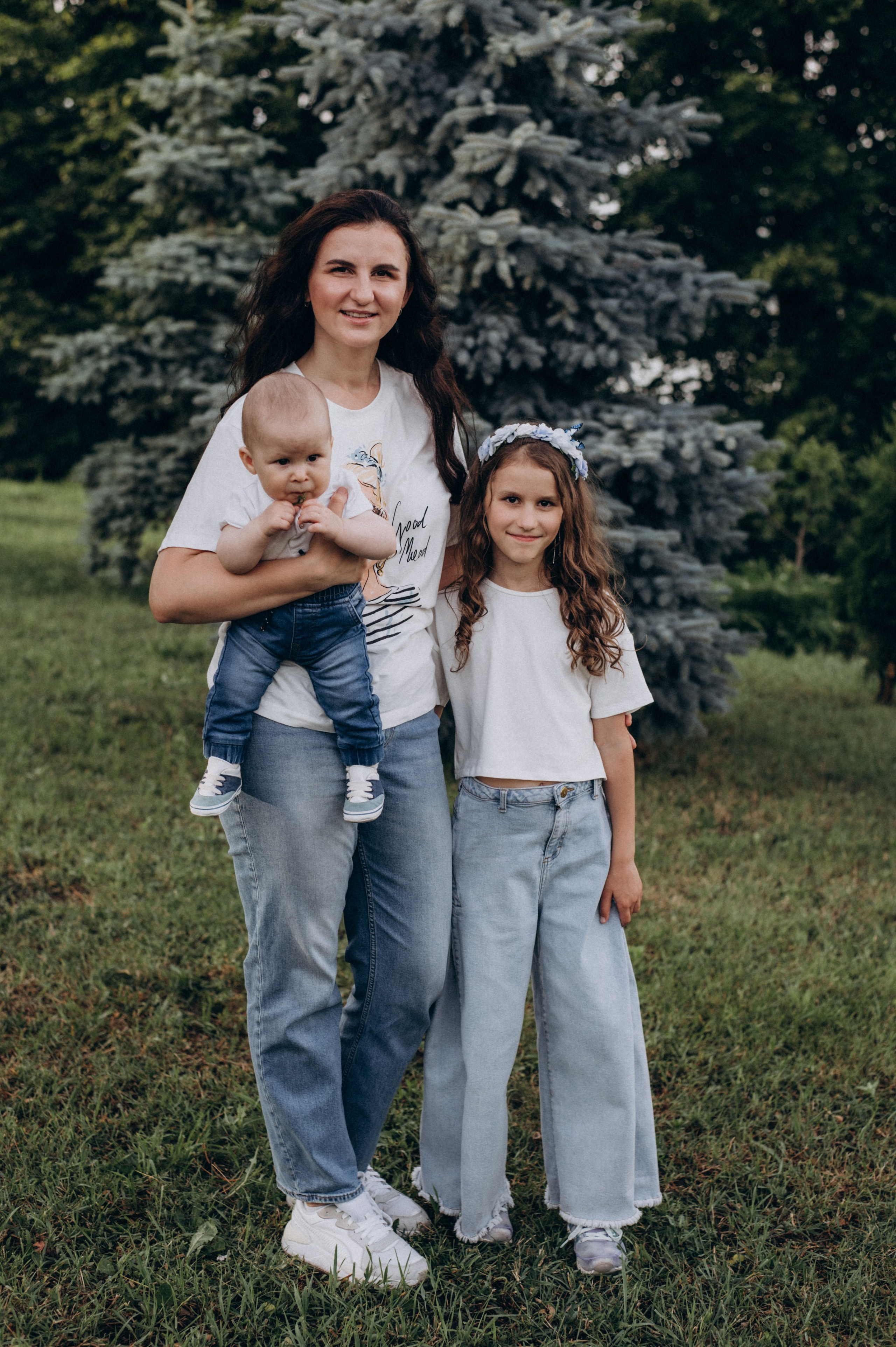 Сімейна фотосесія Тернопіль, сімейний фотограф Тернопіль, зйомка великої сімї. Сімейний, дитячий та індивідуальний фотограф в м. Тернопіль, м. Львів
