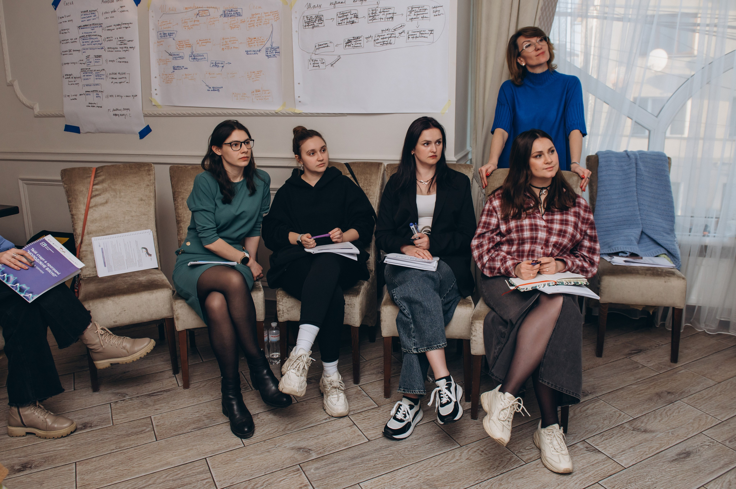 Репортажна фотосесія Тернопіль, репортажна зйомка заходу Тернопіль, зйомка конференцій, майстер-класів, тренінгів Тернопіль. Сімейний, дитячий та індивідуальний фотограф в м. Тернопіль, м. Львів