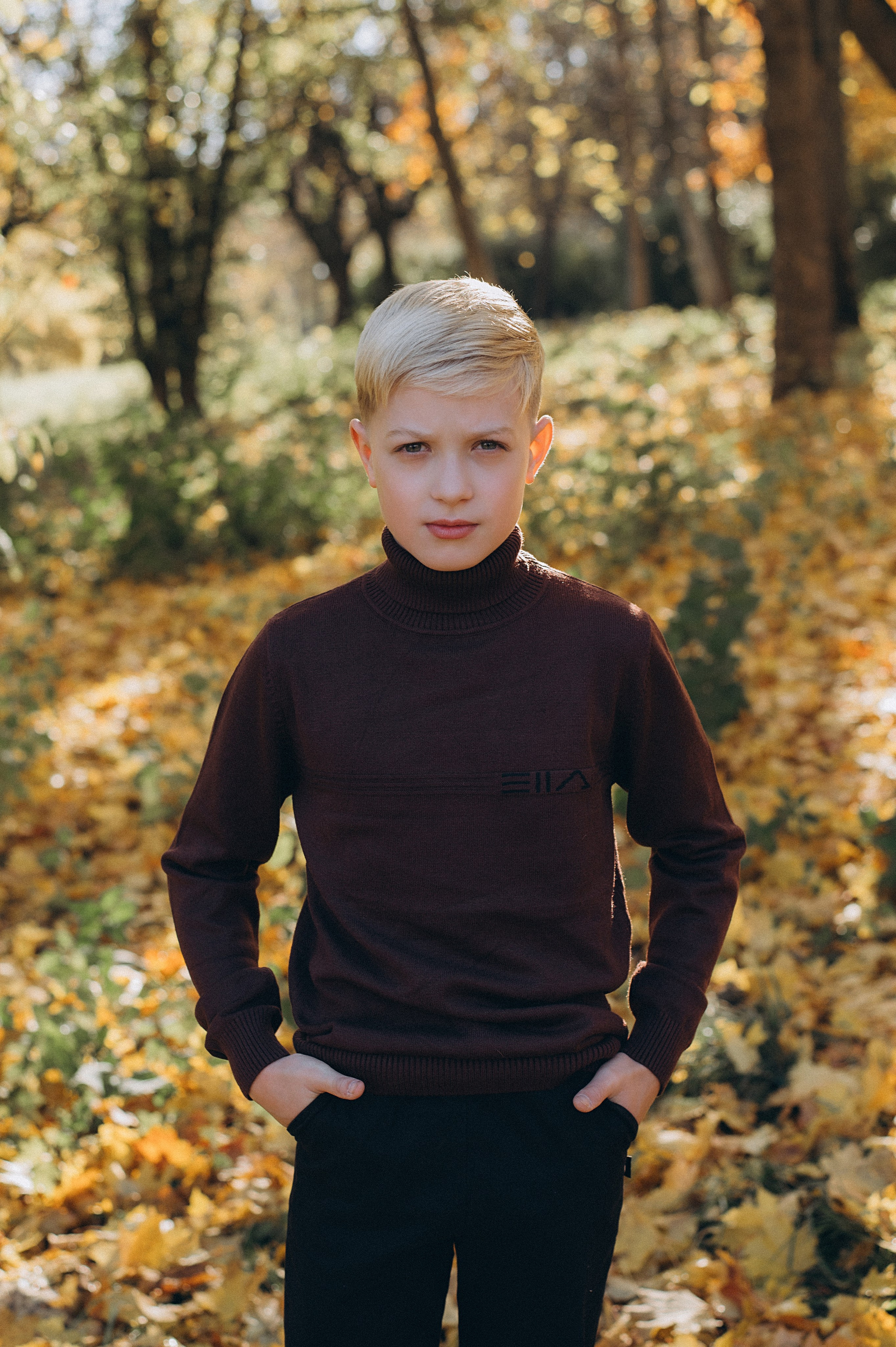 Осіння фотосесія 4 класу на віньєтки, випускні фотоальбоми Тернопіль, фотосесія випускників Тернопіль, шкільний випускний альбом Тернопіль. Сімейний, дитячий та індивідуальний фотограф в м. Тернопіль, м. Львів