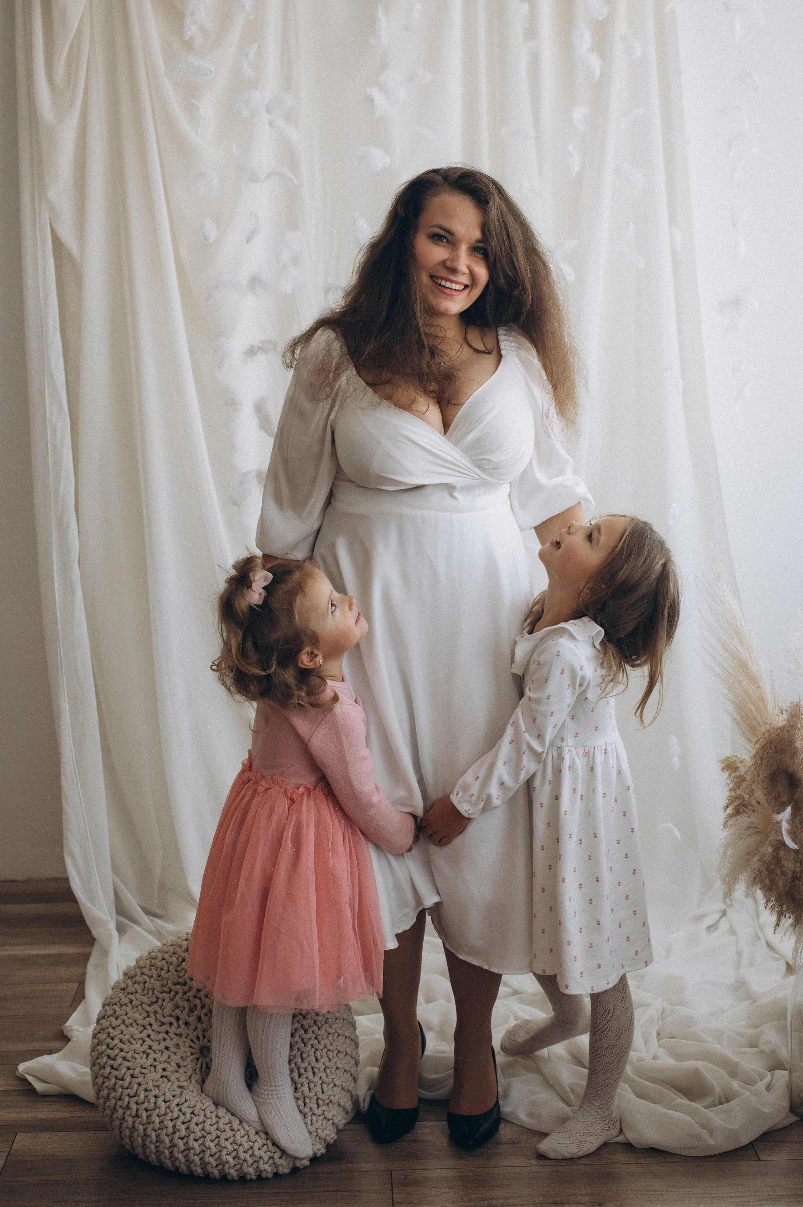 Сімейна фотосесія Тернопіль Львів, студійна сімейна зйомка з дітьми. Сімейний, дитячий та індивідуальний фотограф в м. Тернопіль, м. Львів