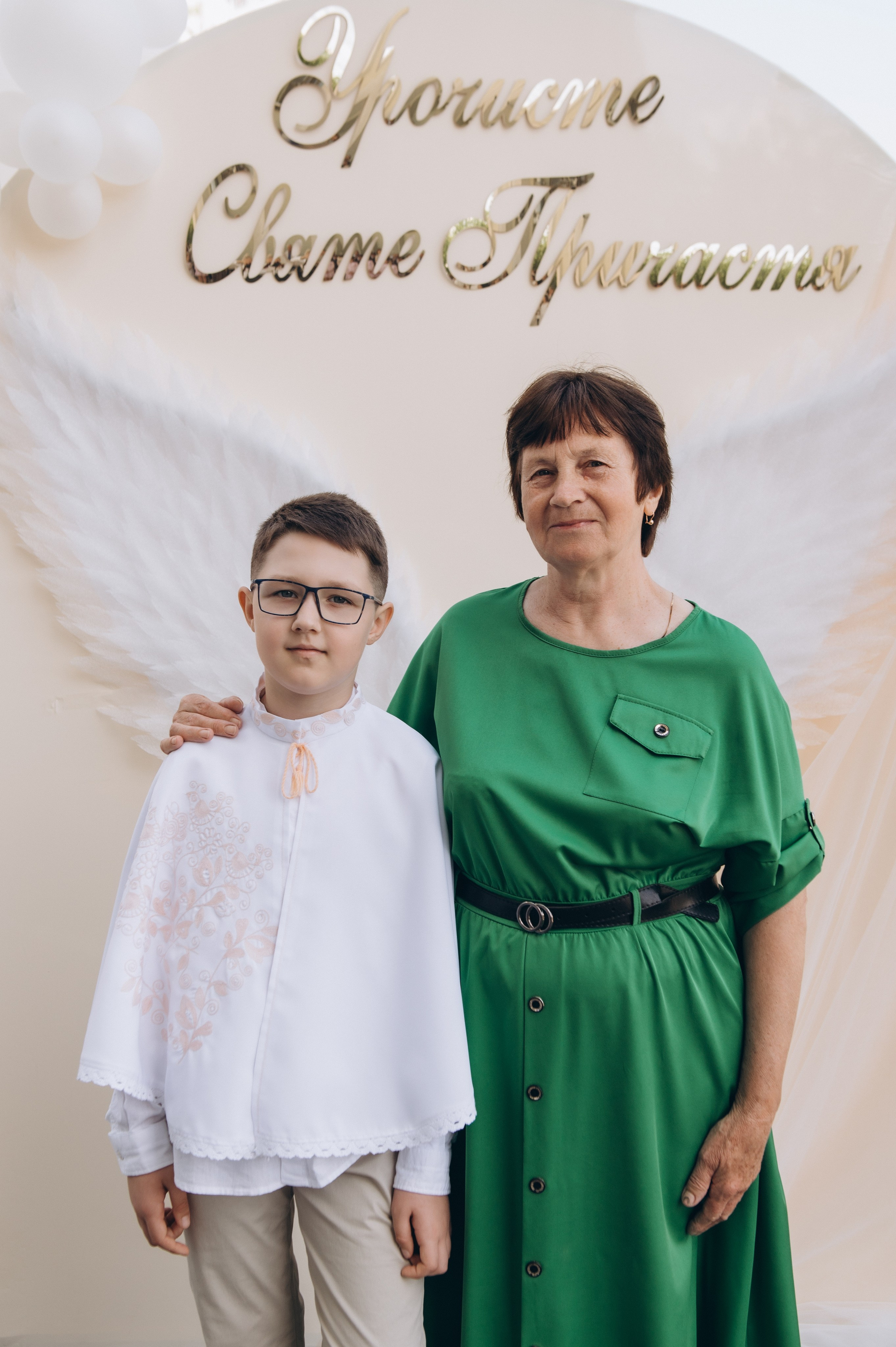 Фотосесія Причастя Тернопіль церква Св Михаїла, фотограф на Причастя Тернопіль, фотосесія Літургії Причастя Тернопіль. Сімейний, дитячий та індивідуальний фотограф в м. Тернопіль, м. Львів