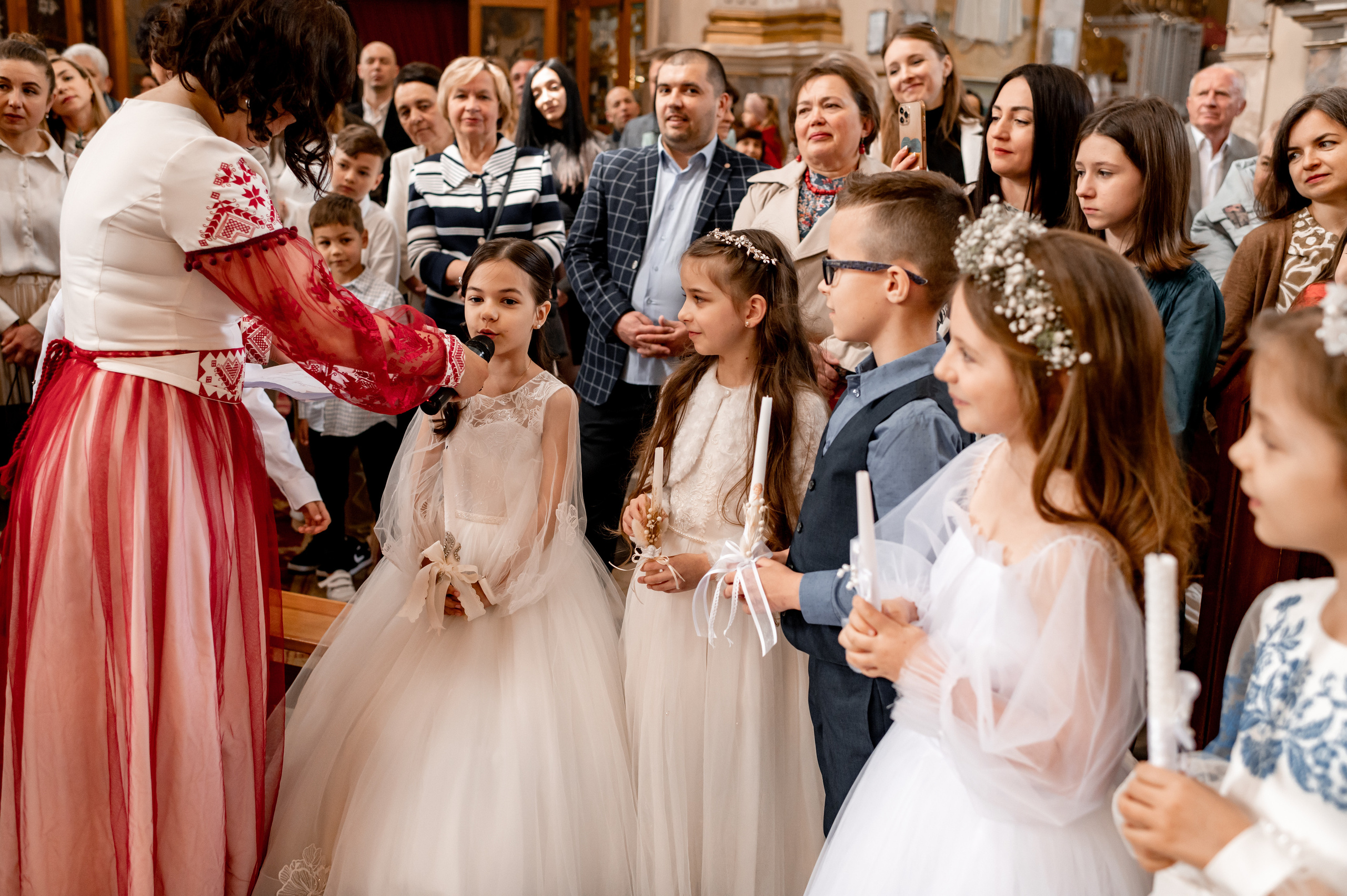 Фотосесія Першого Причастя Тернопіль, зйомка Причастя Тернопіль, Таїнство Першого Причастя Тернопіль, Катедра Причастя Тернопіль. Сімейний, дитячий та індивідуальний фотограф в м. Тернопіль, м. Львів