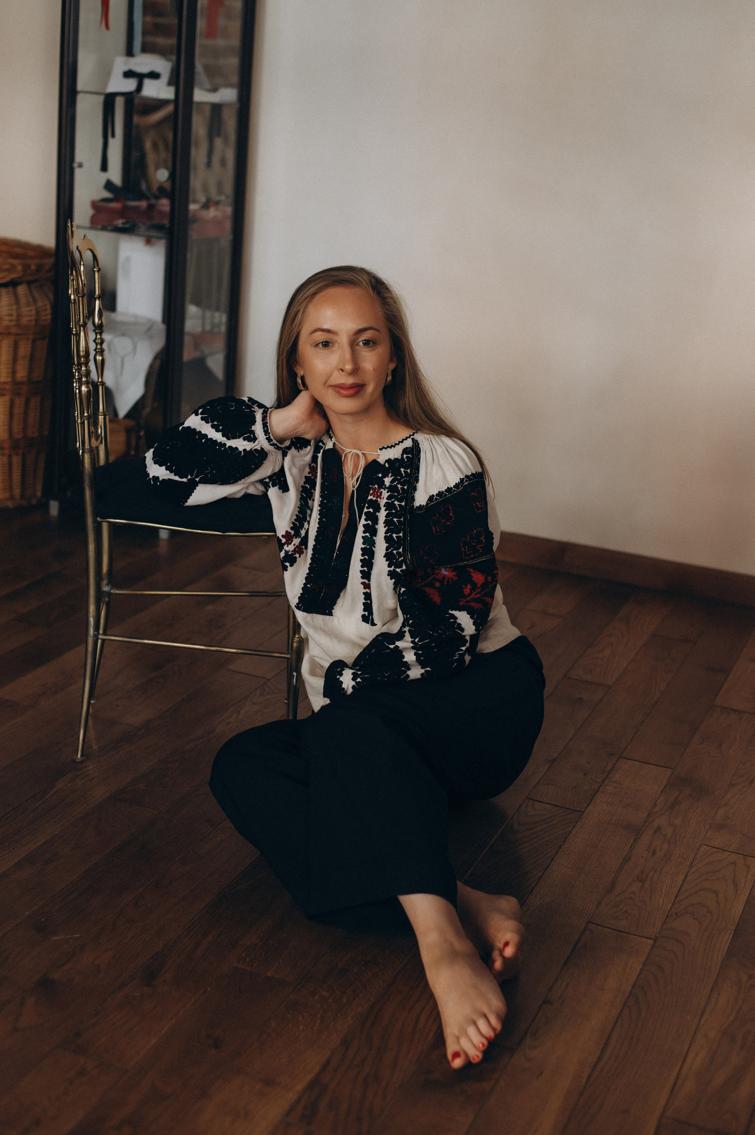 Індивідуальна фотосесія у студії, портретний фотограф Тернопіль Львів, зйомка у студії. Сімейний, дитячий та індивідуальний фотограф в м. Тернопіль, м. Львів