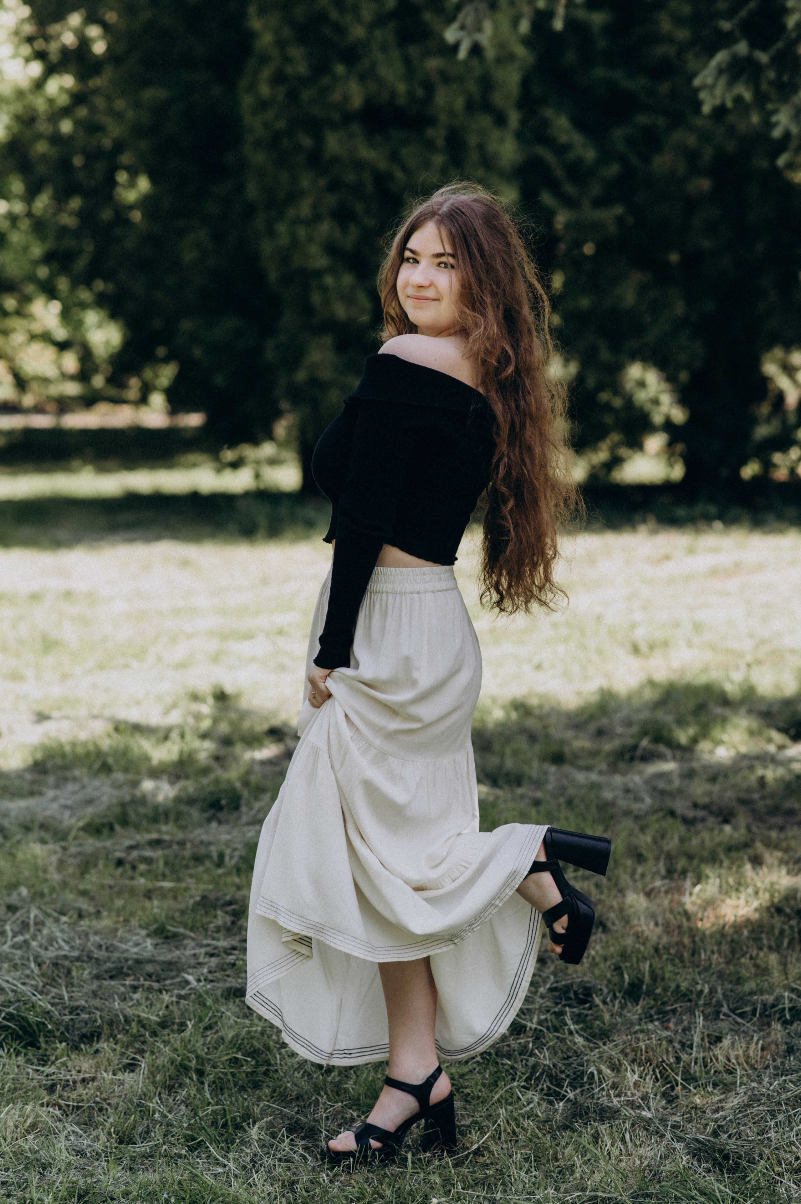 Фотосесія випускників, зйомка випускників Тернопіль Львів, випускні фотоальбоми Тернопіль, шкільні фотоальбоми Тернопіль. Сімейний, дитячий та індивідуальний фотограф в м. Тернопіль, м. Львів