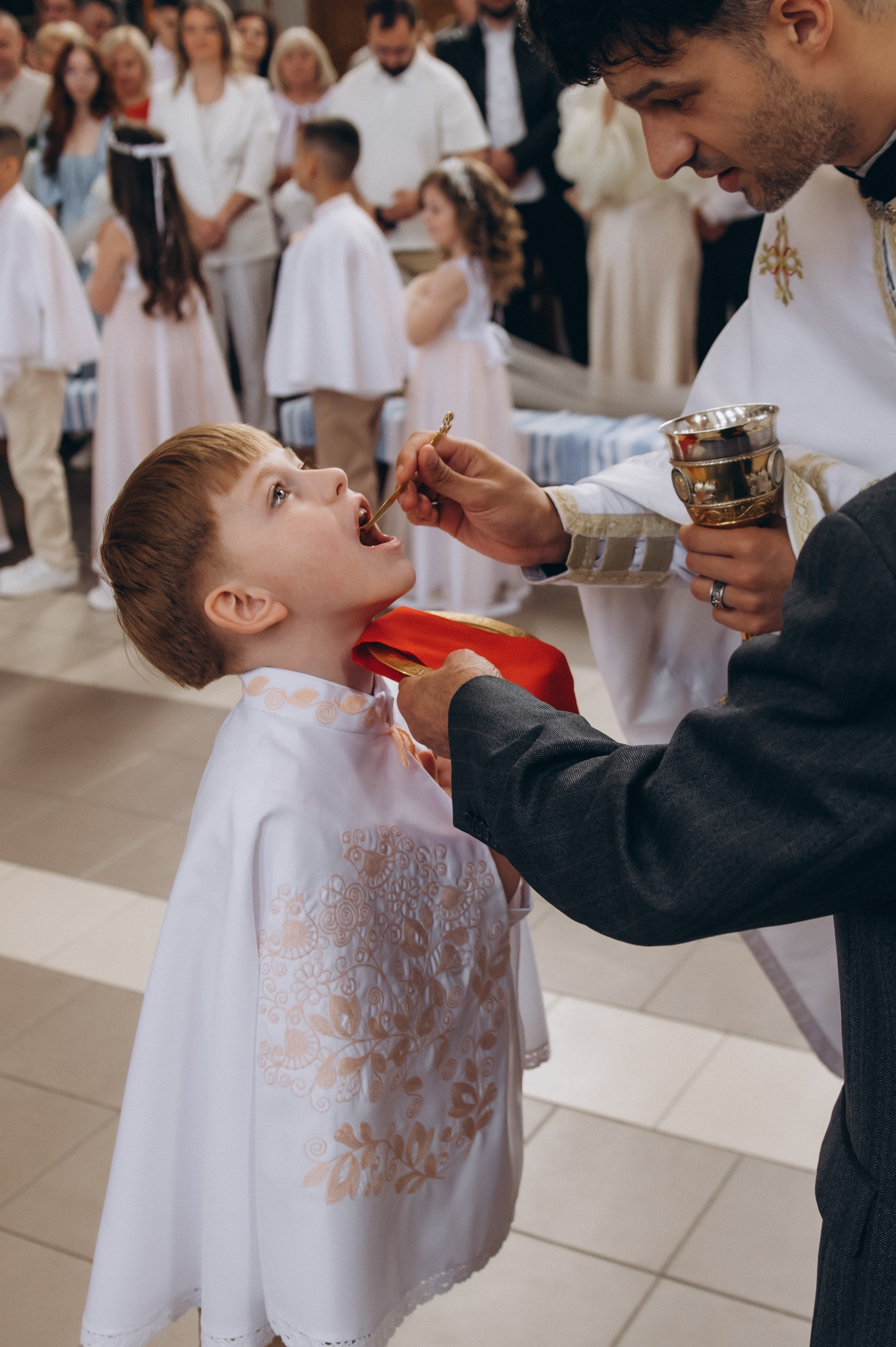 Фотосесія Причастя Тернопіль, зйомка Причастя, фотограф на Причастя Тернопіль, Причастя Львів, Причастя церква Михаїла Тернопіль. Сімейний, дитячий та індивідуальний фотограф в м. Тернопіль, м. Львів