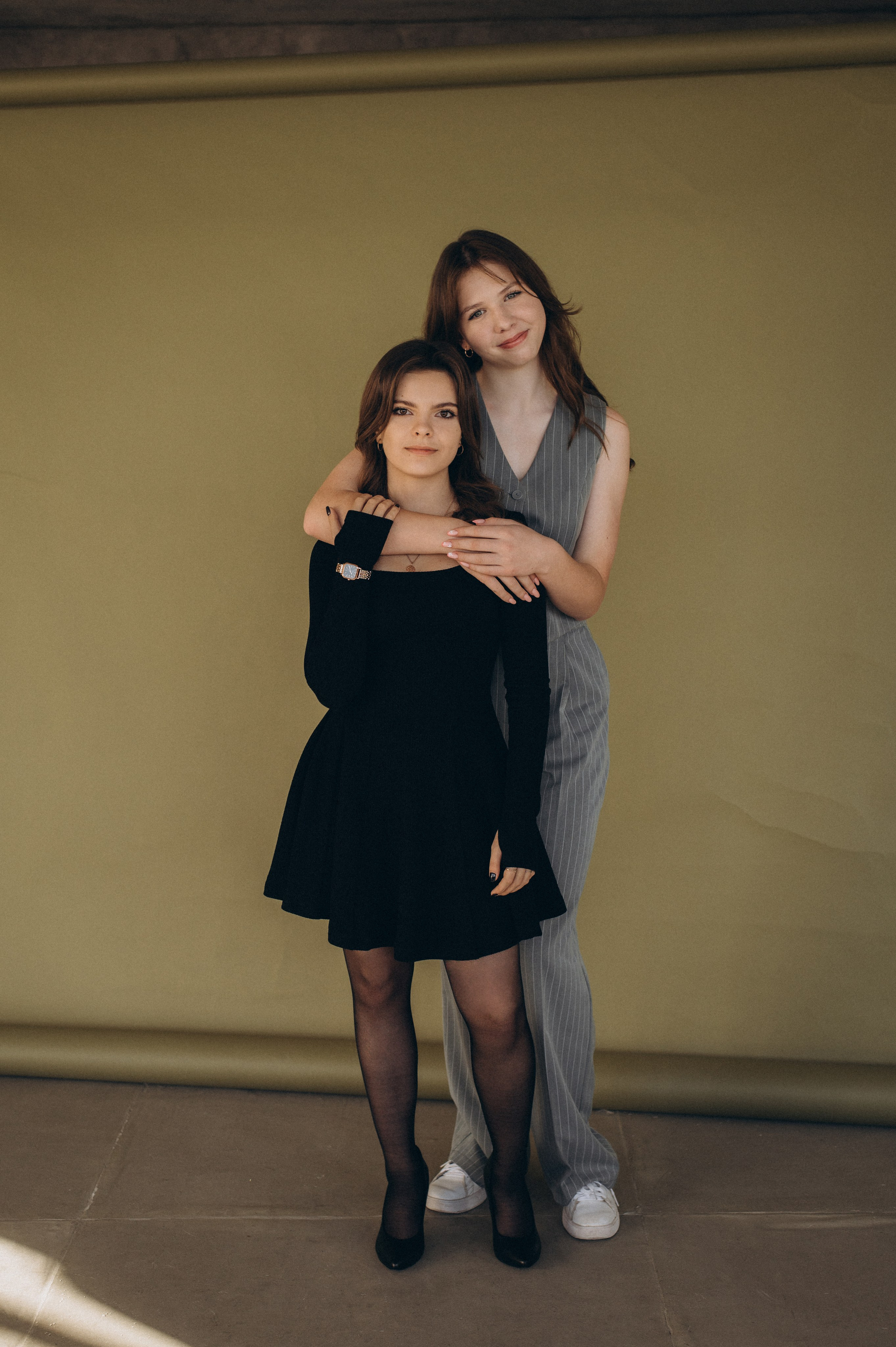 Фотосесія випускників, фотосесія на віньєтки Тернопіль, випускники Тернопіль, випуск 2025. Сімейний, дитячий та індивідуальний фотограф в м. Тернопіль, м. Львів