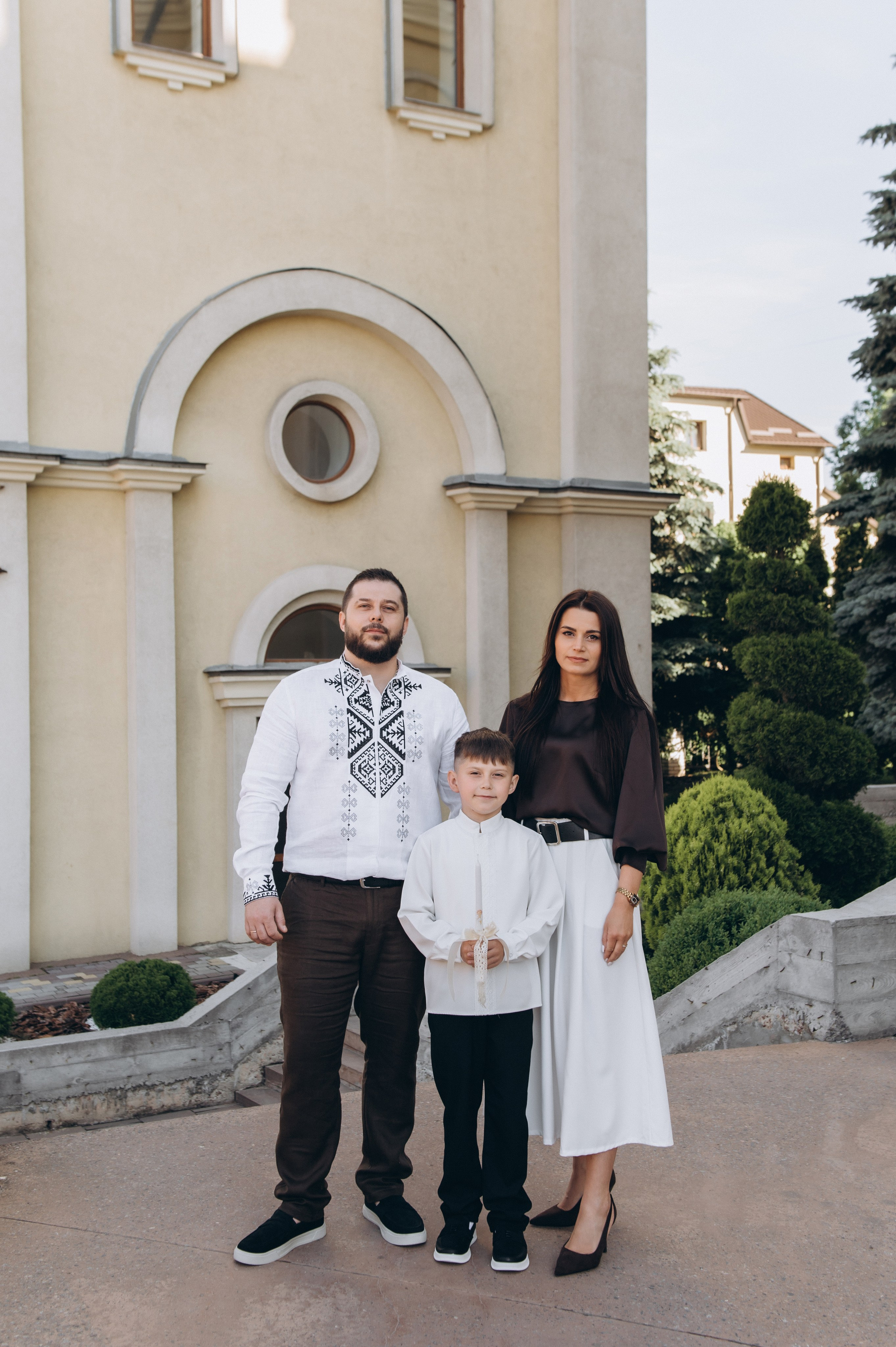 Фотосесія Першого Причастя Тернопіль, зйомка Першого Причастя Тернопіль, Церква Успіння Пресвятої Богородиці Причастя Тернопіль. Сімейний, дитячий та індивідуальний фотограф в м. Тернопіль, м. Львів
