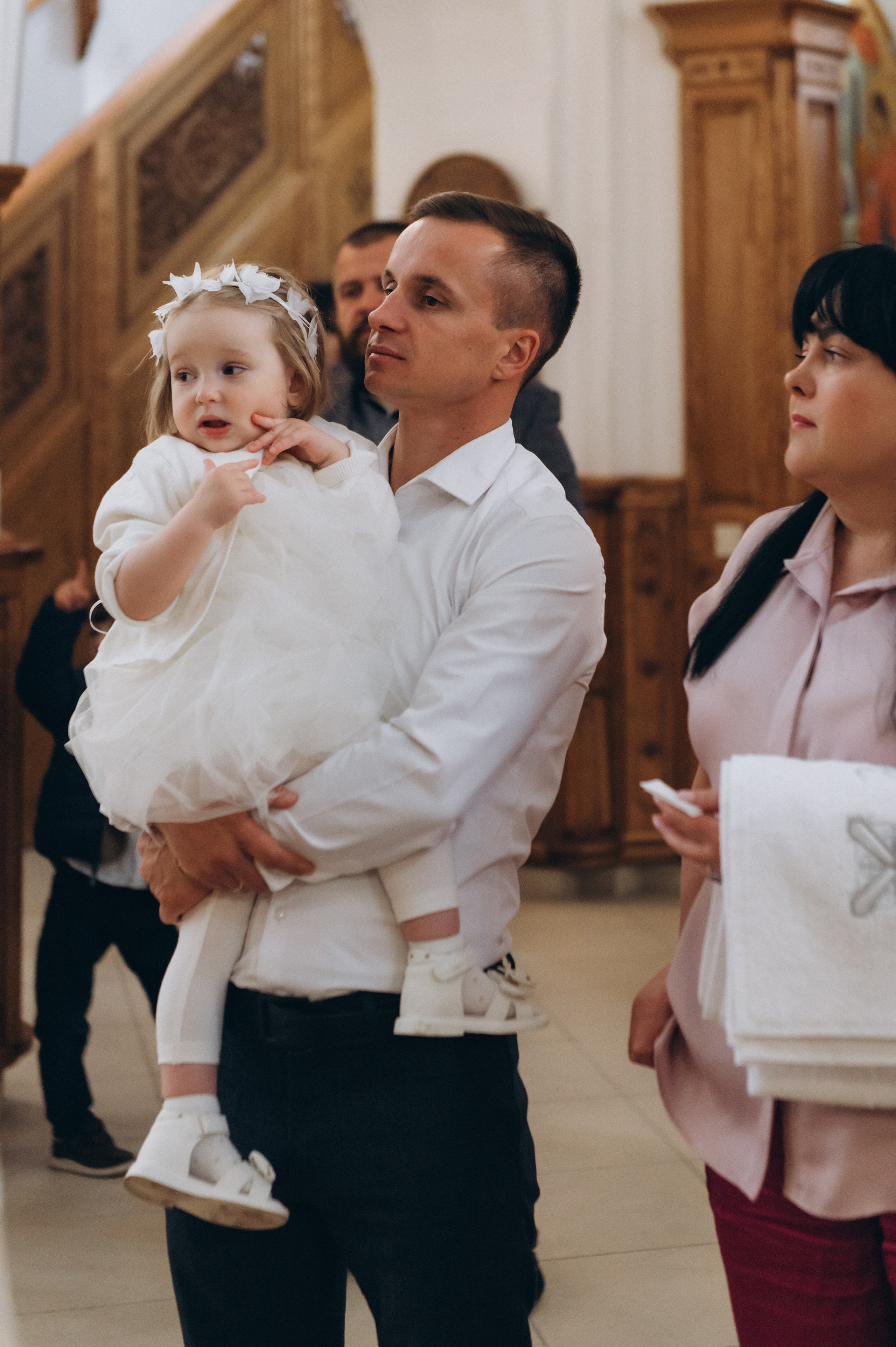 Фотосесія Хрещення Тернопіль, зйомка Хрестин Тернопіль, фотограф на хрестини Тернопіль, хрещення Львів. Сімейний, дитячий та індивідуальний фотограф в м. Тернопіль, м. Львів