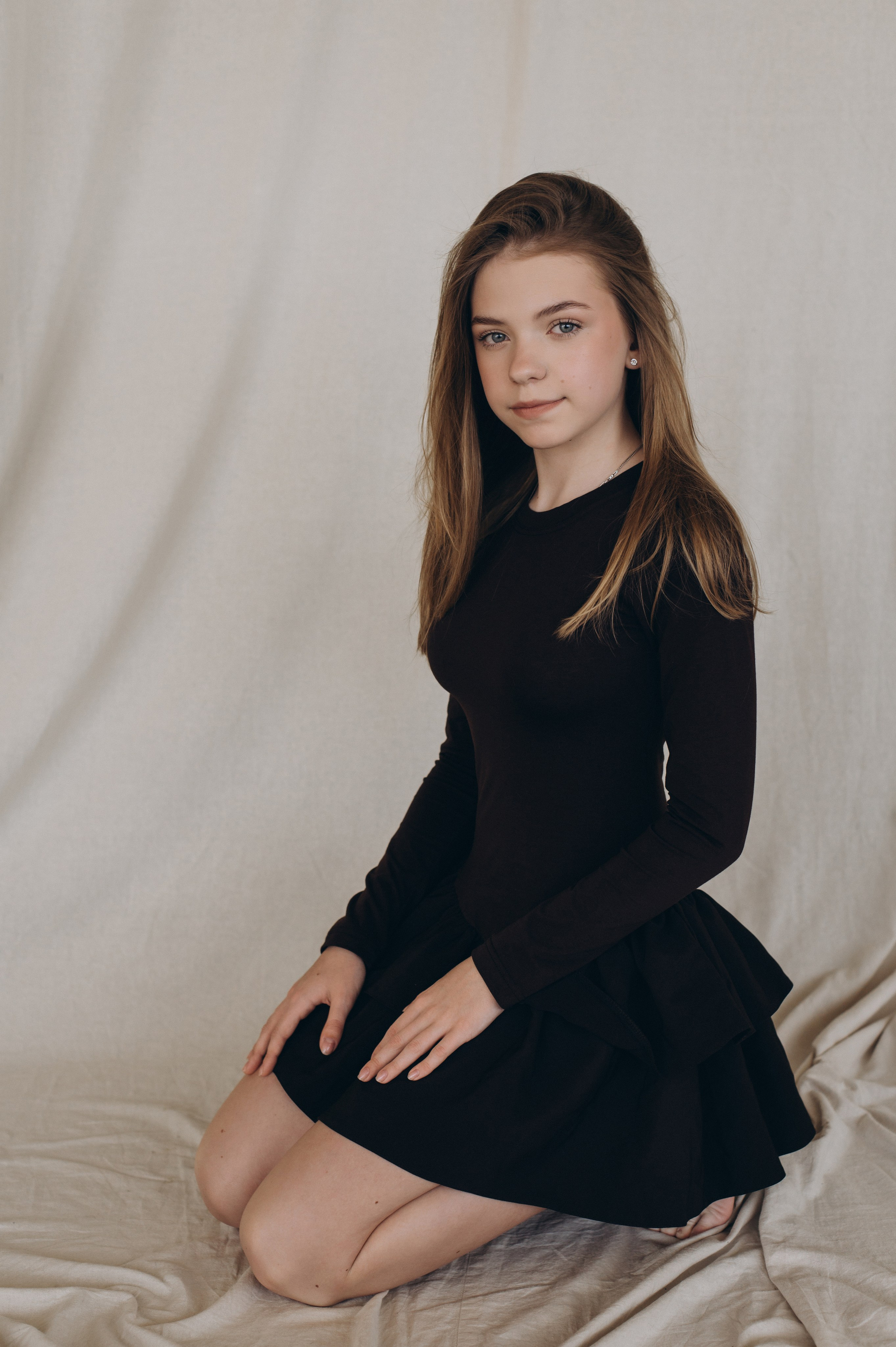 Сімейна фотосесія Тернопіль, фотосесія у студії, сімейний фотограф Тернопіль, сімейна зйомка. Сімейний, дитячий та індивідуальний фотограф в м. Тернопіль, м. Львів