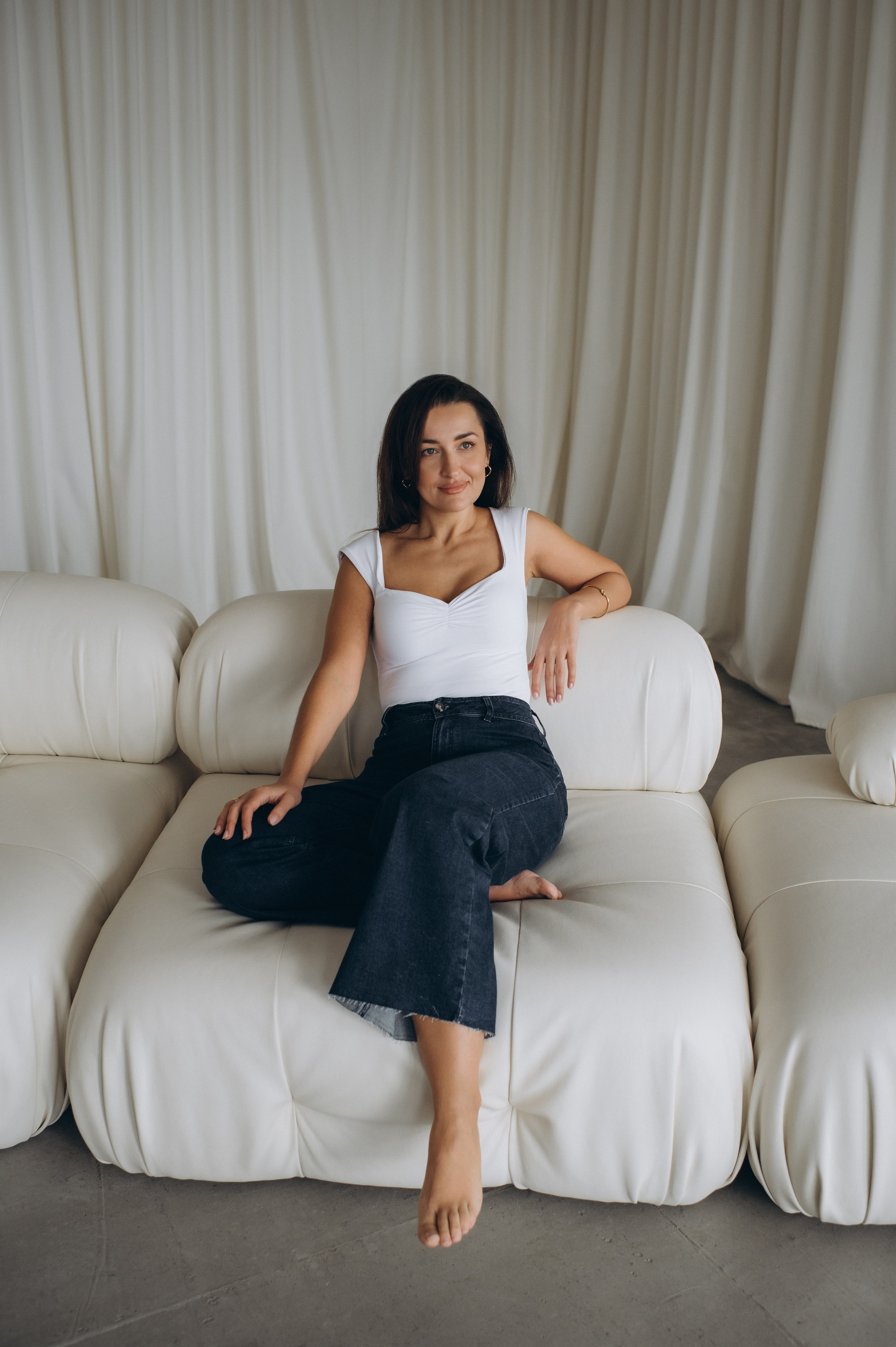 Портретна фотосесія Тернопіль, зйомка дівчат, контент фотосесія Тернопіль, зйомка контенту для інстаграм, індивідуальний фотограф Тернопіль. Сімейний, дитячий та індивідуальний фотограф в м. Тернопіль, м. Львів