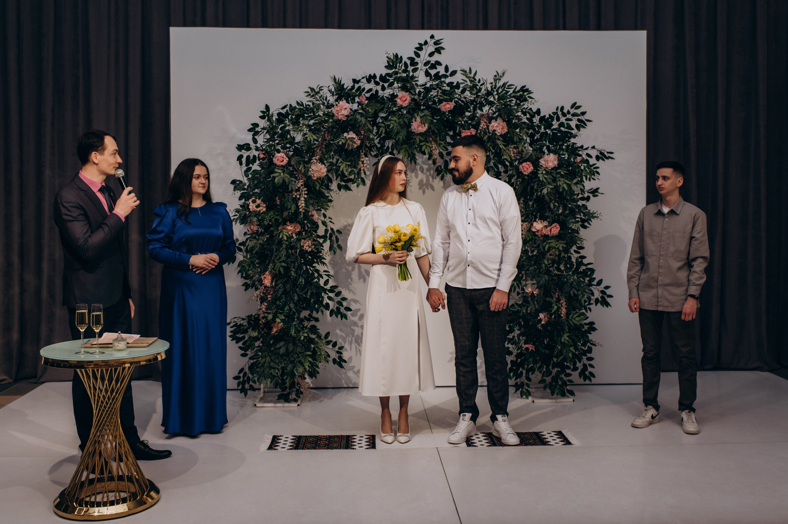 Фотосесія розпису в РАЦС Тернопіль Львів, фотосесія весілля Тернопіль. Сімейний, дитячий та індивідуальний фотограф в м. Тернопіль, м. Львів