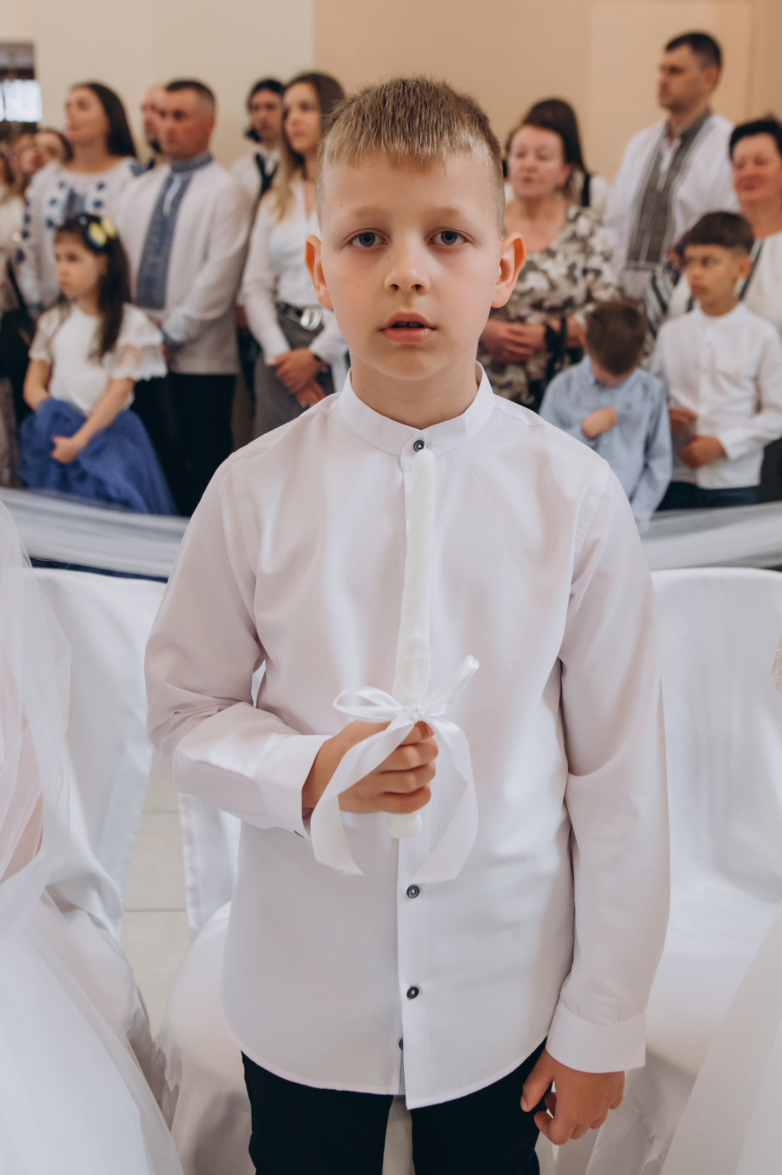 Фотосесія Причастя Тернопіль, зйомка Причастя, фотограф на Причастя Тернопіль, Причастя Львів, церква Петра і Павла. Сімейний, дитячий та індивідуальний фотограф в м. Тернопіль, м. Львів