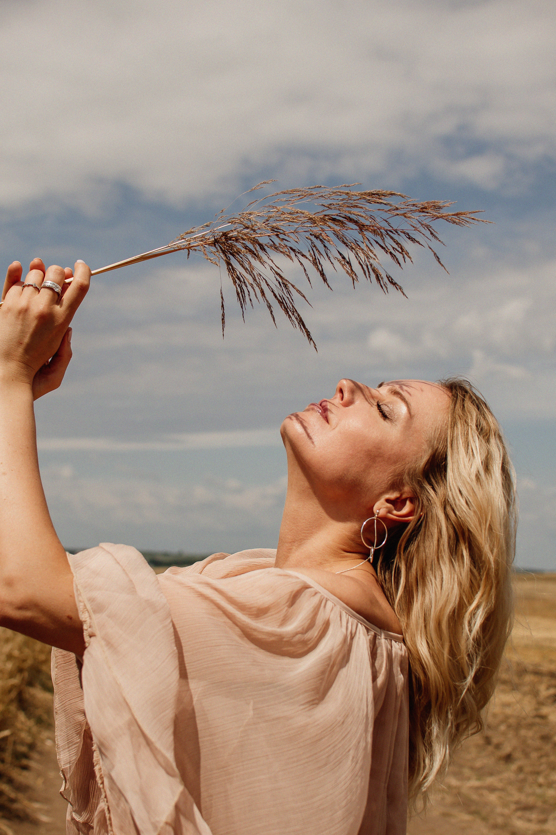 Фотосесія в пшениці. Тернопільська обл. Сімейний, дитячий та індивідуальний фотограф в м. Тернопіль, м. Львів
