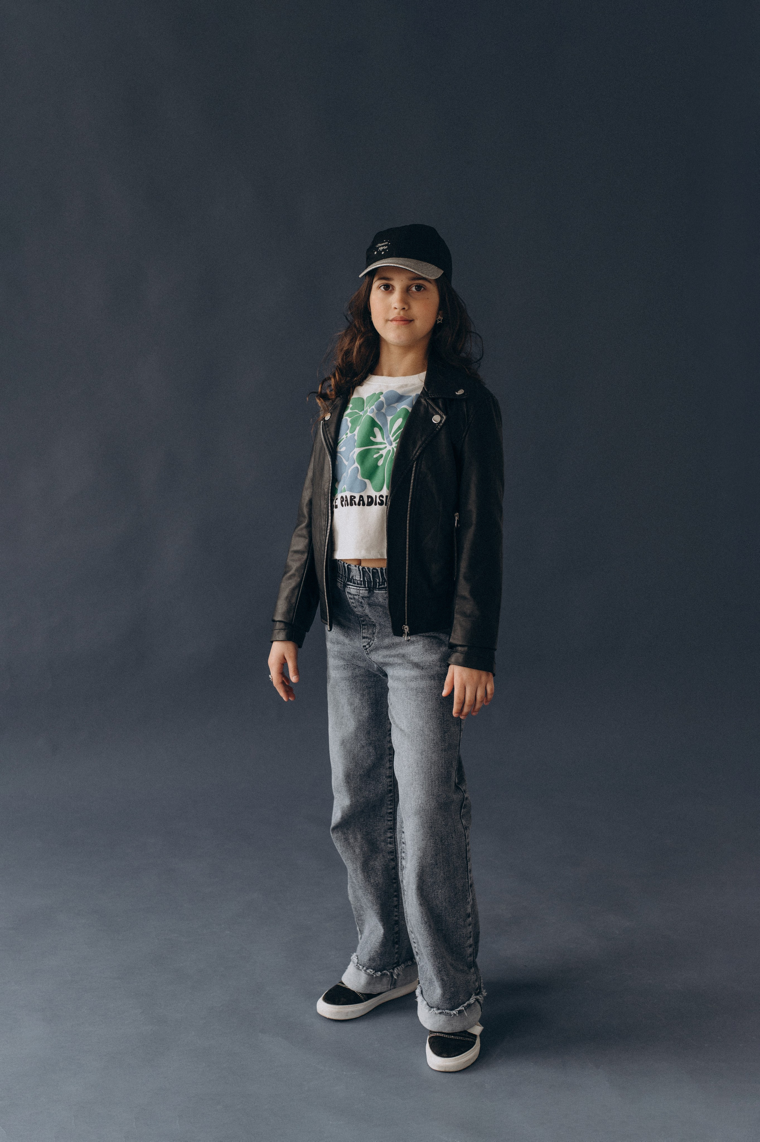 Шкільна фотосесія на віньєтки Тернопіль, шкільні альбоми, фотосесія випускників Тернопіль, випускний альбом, фотограф випускний Тернопіль. Сімейний, дитячий та індивідуальний фотограф в м. Тернопіль, м. Львів