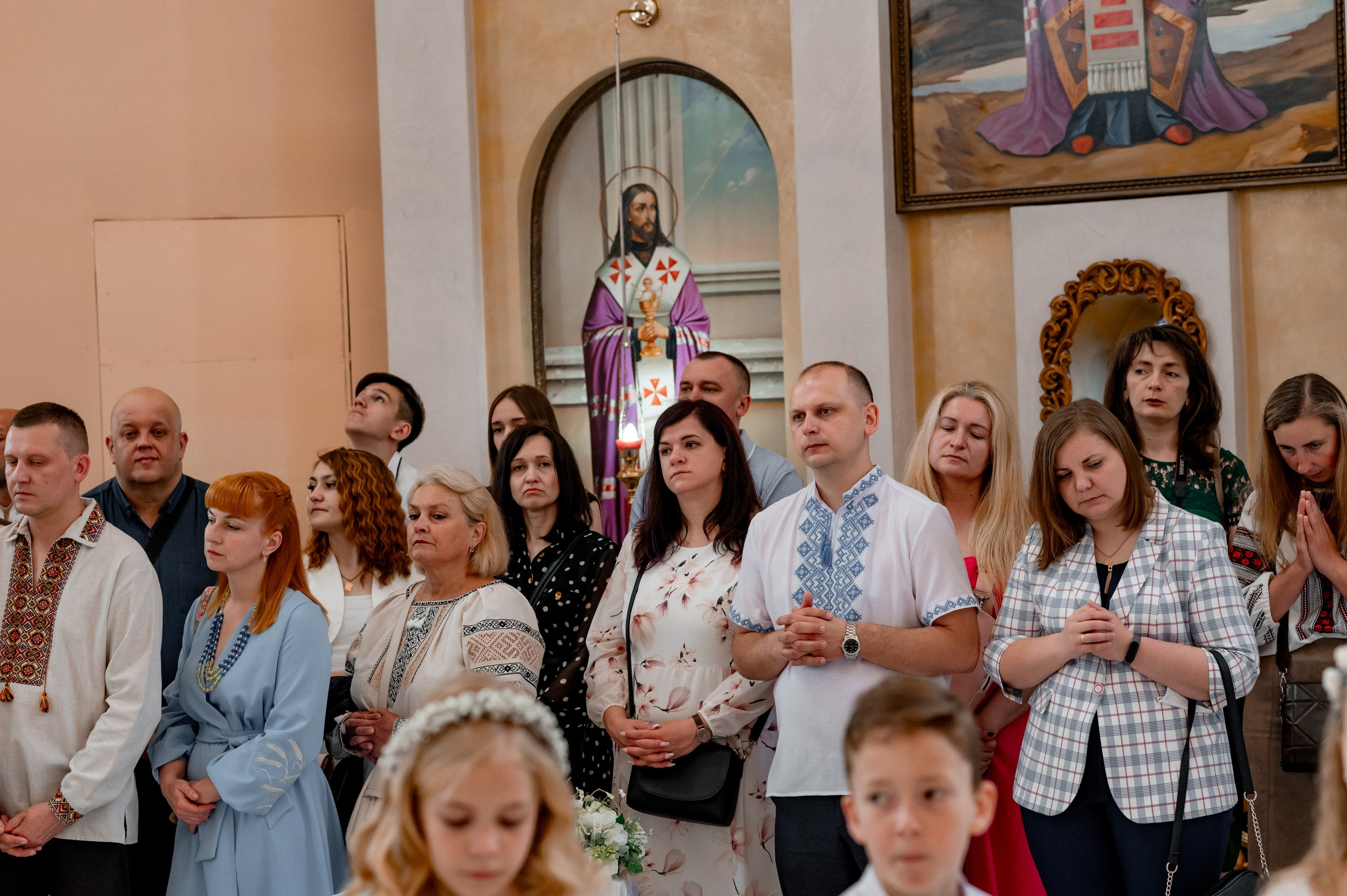 Фотосесія Першого Причастя Тернопіль, зйомка Причастя Тернопіль, Таїнство Першого Причастя Тернопіль, Катедра Причастя Тернопіль. Сімейний, дитячий та індивідуальний фотограф в м. Тернопіль, м. Львів