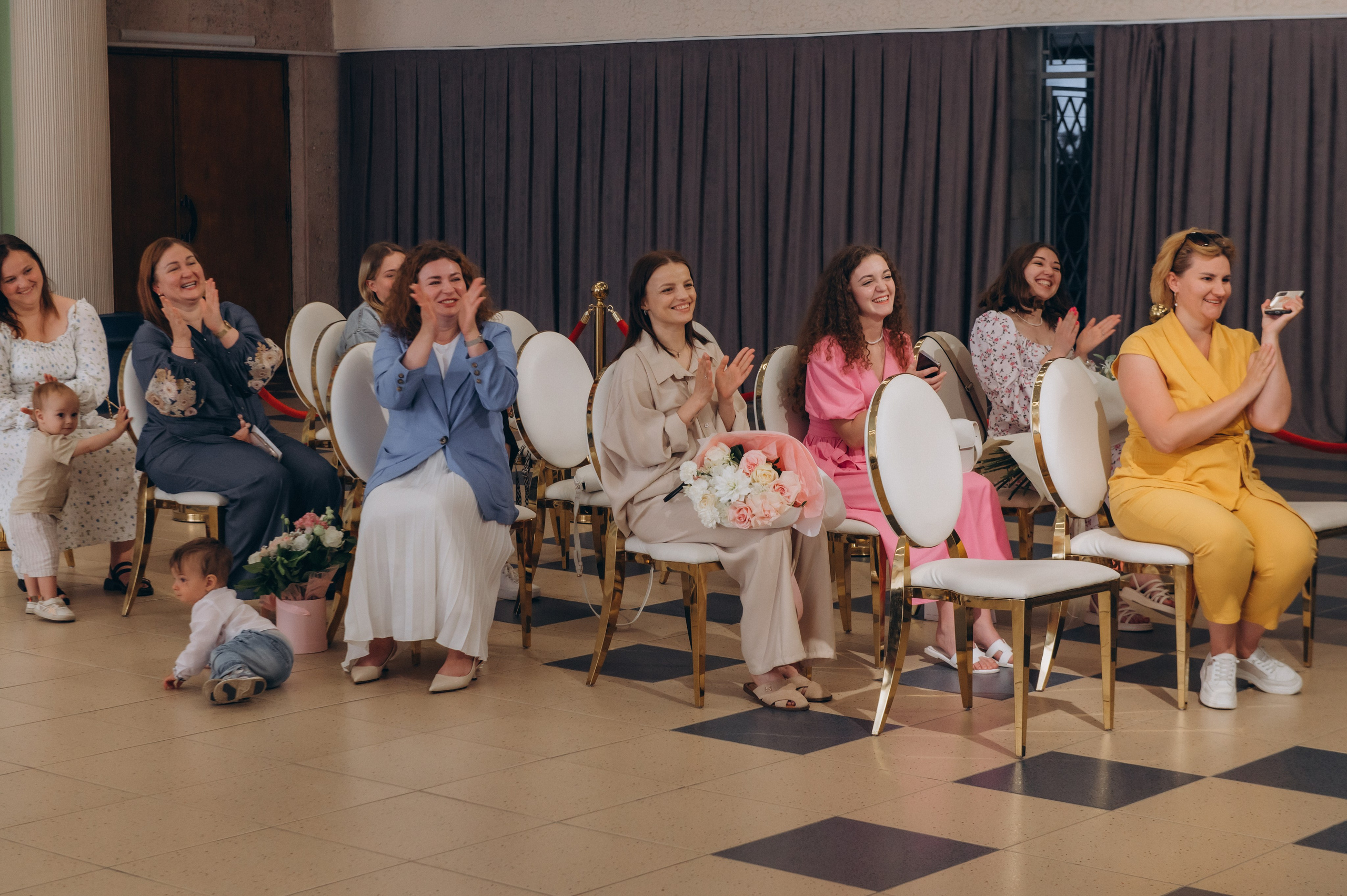 Фотосесія розпису в РАЦС Тернопіль, фотограф на розпис Тернопіль, розпис Березіль, фотосесія весілля Тернопіль. Сімейний, дитячий та індивідуальний фотограф в м. Тернопіль, м. Львів