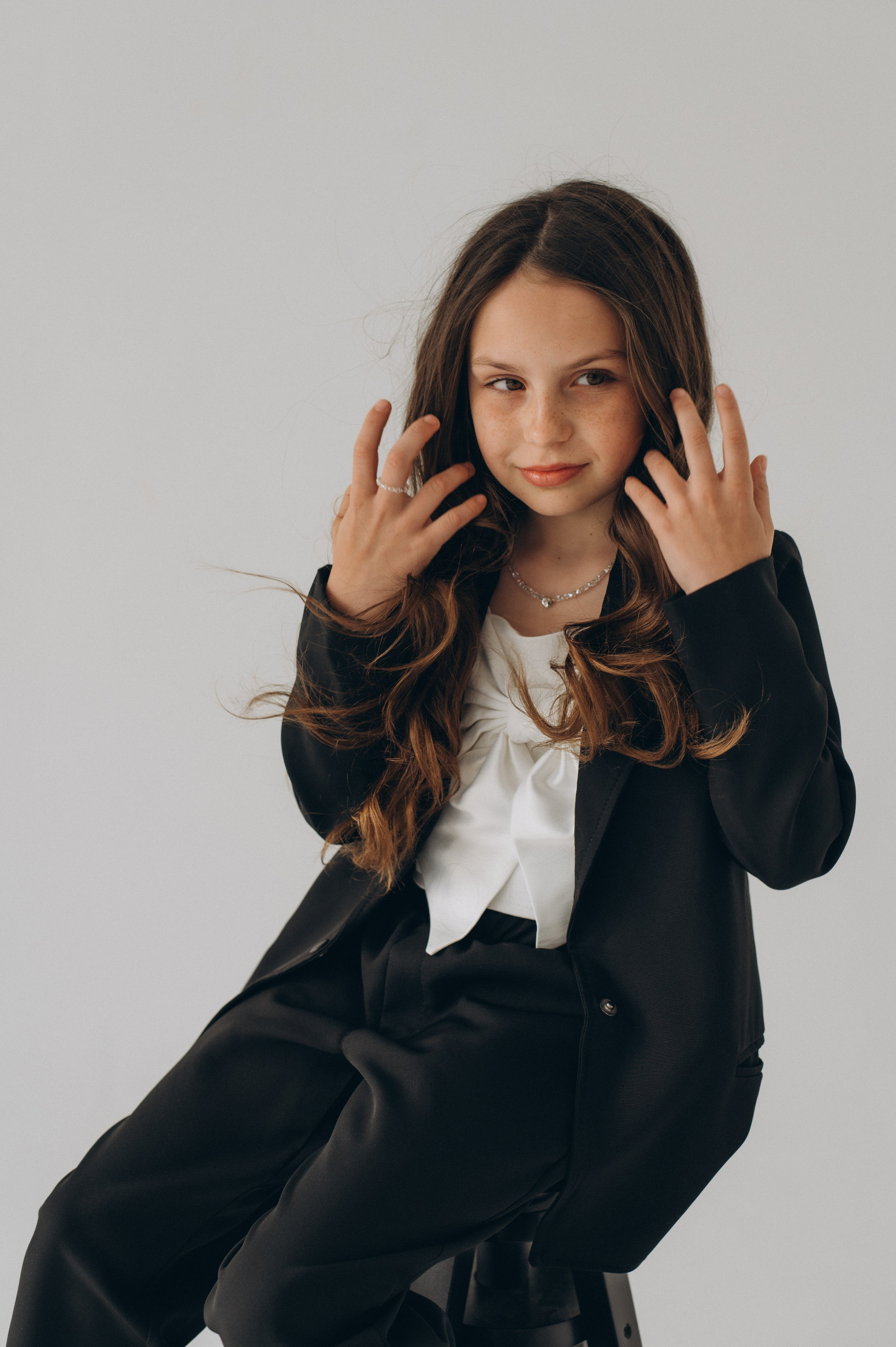 Шкільна фотосесія на віньєтки Тернопіль, шкільні альбоми, фотосесія випускників Тернопіль, випускний альбом, фотограф випускний Тернопіль. Сімейний, дитячий та індивідуальний фотограф в м. Тернопіль, м. Львів