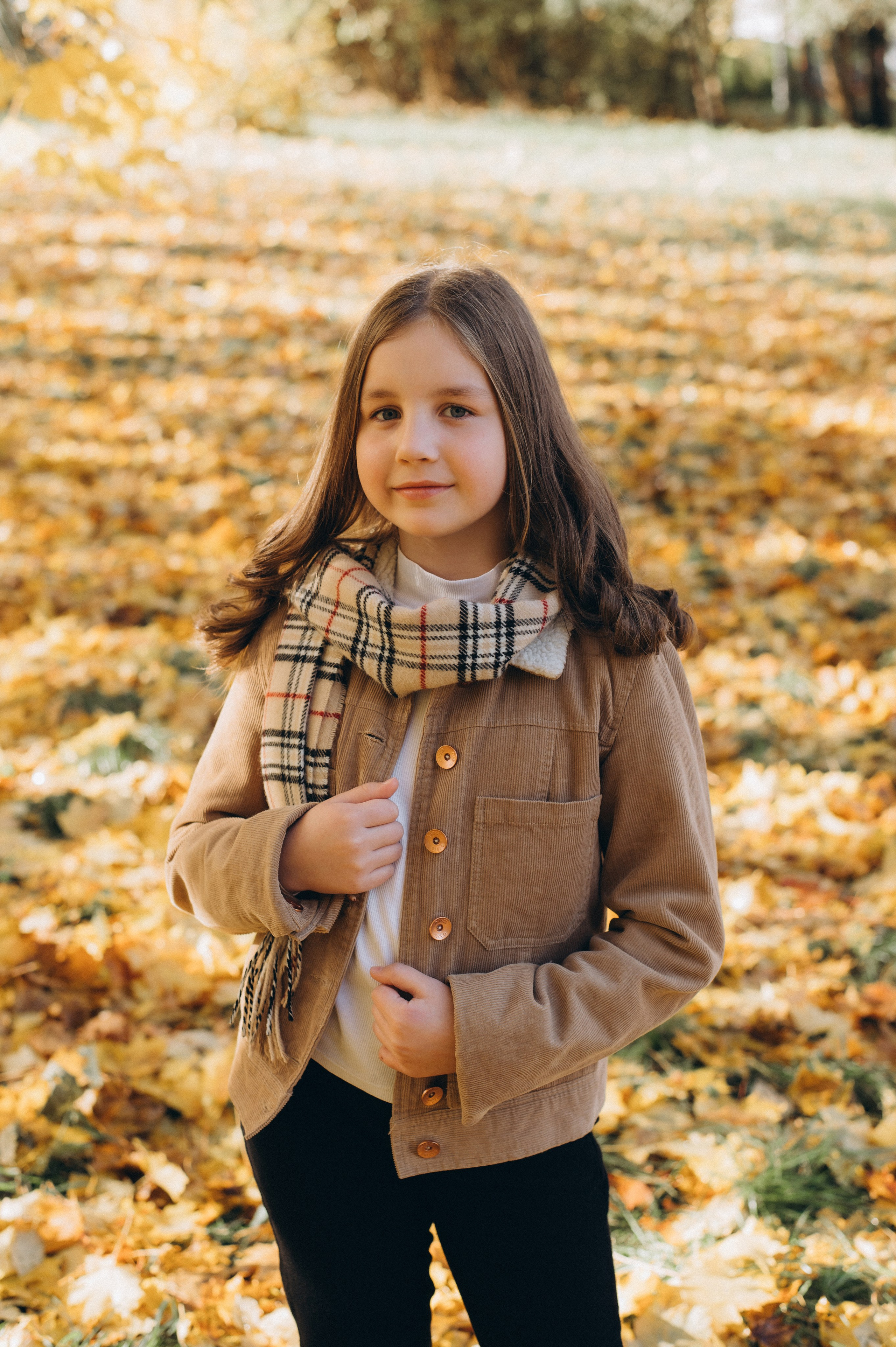 Осіння фотосесія 4 класу на віньєтки, випускні фотоальбоми Тернопіль, фотосесія випускників Тернопіль, шкільний випускний альбом Тернопіль. Сімейний, дитячий та індивідуальний фотограф в м. Тернопіль, м. Львів