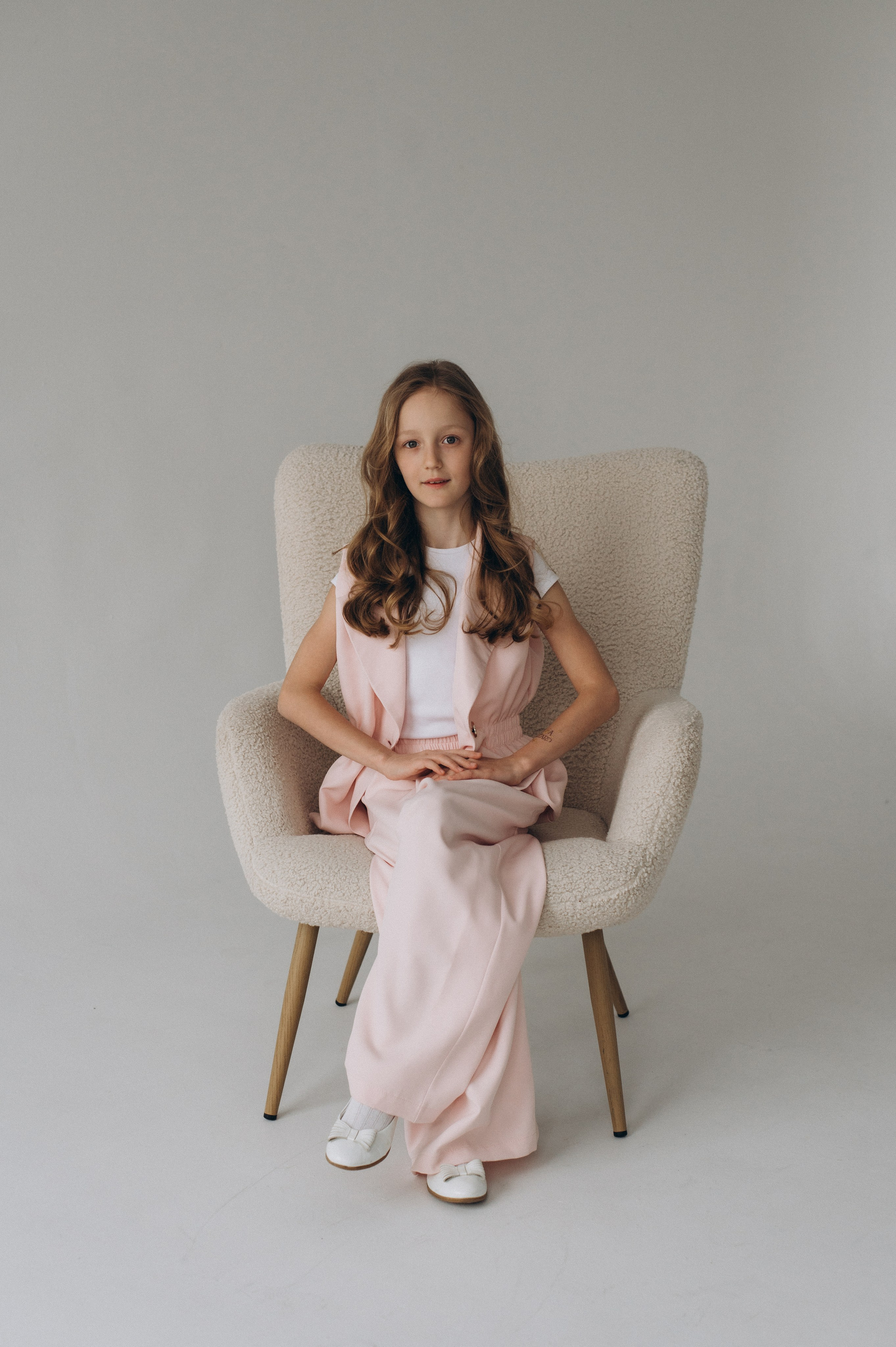 Шкільна фотосесія на віньєтки Тернопіль, шкільні альбоми, фотосесія випускників Тернопіль, випускний альбом, фотограф випускний Тернопіль. Сімейний, дитячий та індивідуальний фотограф в м. Тернопіль, м. Львів