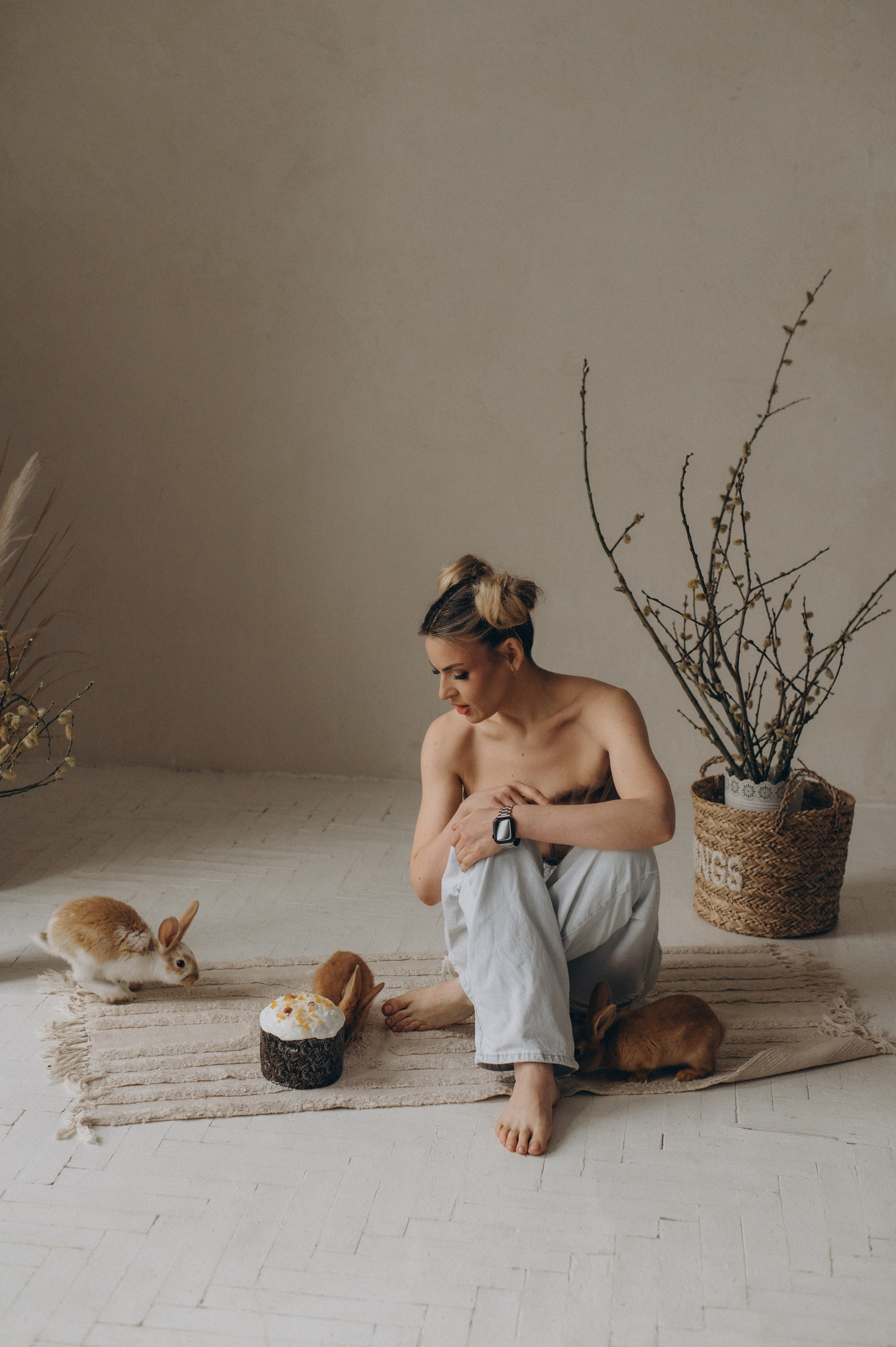 Фотосесія з кроликами Тернопіль, індивідуальний фотограф Тернопіль, індивідуальна фотосесія Тернопіль, зйомка з кроликами. Сімейний, дитячий та індивідуальний фотограф в м. Тернопіль, м. Львів