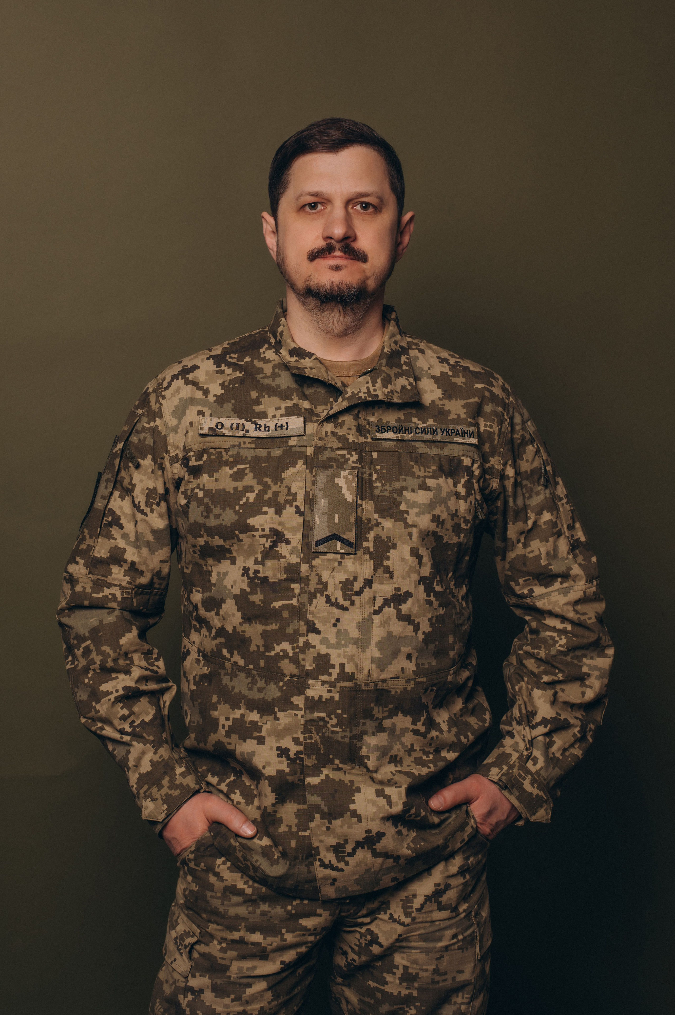 Фотосесія лавсторі Тернопіль, зйомка lovestory Тернопіль, сімейний фотограф Тернопіль, фотосесія пари в студії, сімейна фотосесія Тернопіль. Сімейний, дитячий та індивідуальний фотограф в м. Тернопіль, м. Львів