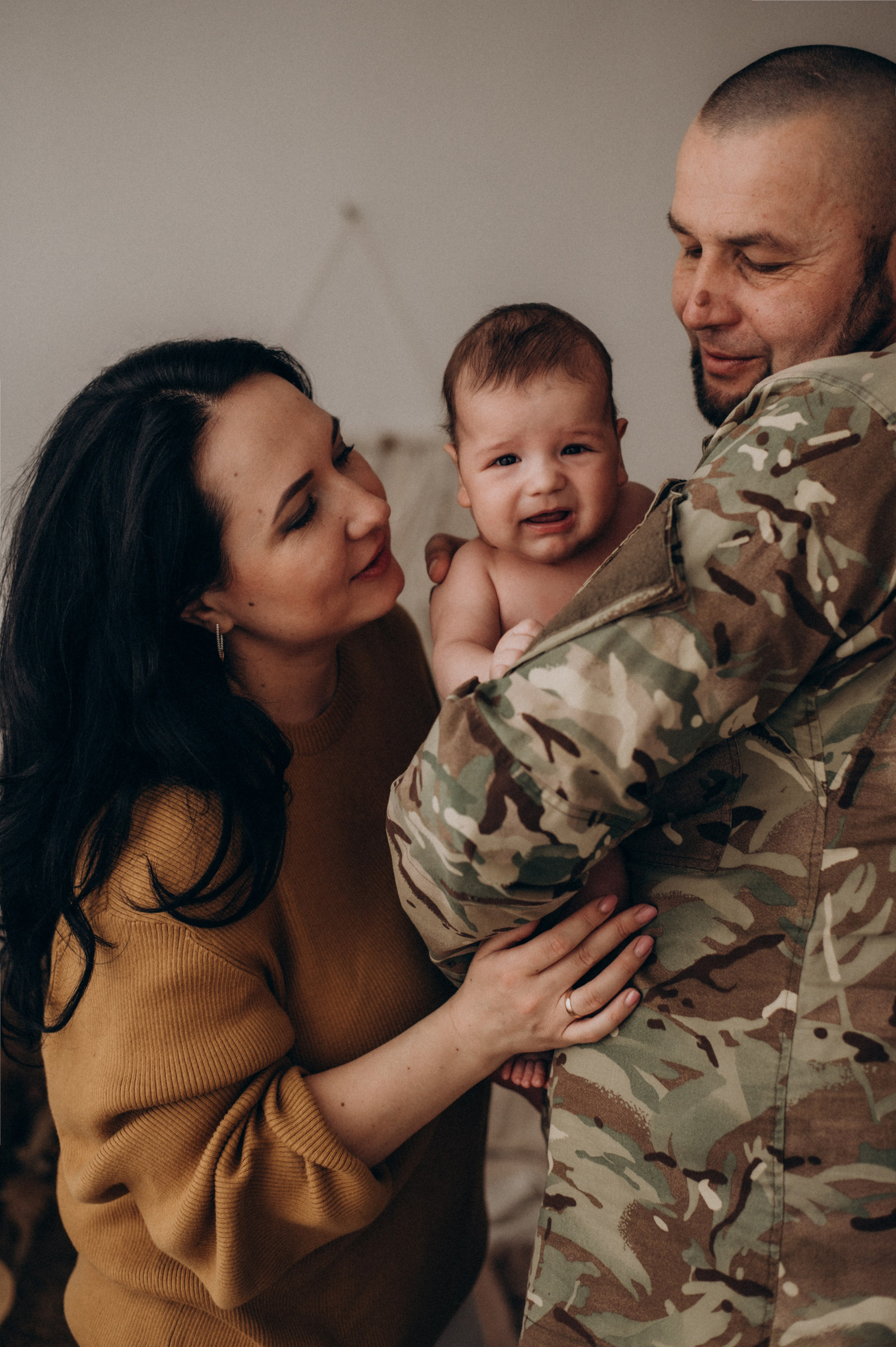 Сімейна фотосесія Тернопіль Львів, зйомка newborn, фотосесія новонароджених. Сімейний, дитячий та індивідуальний фотограф в м. Тернопіль, м. Львів