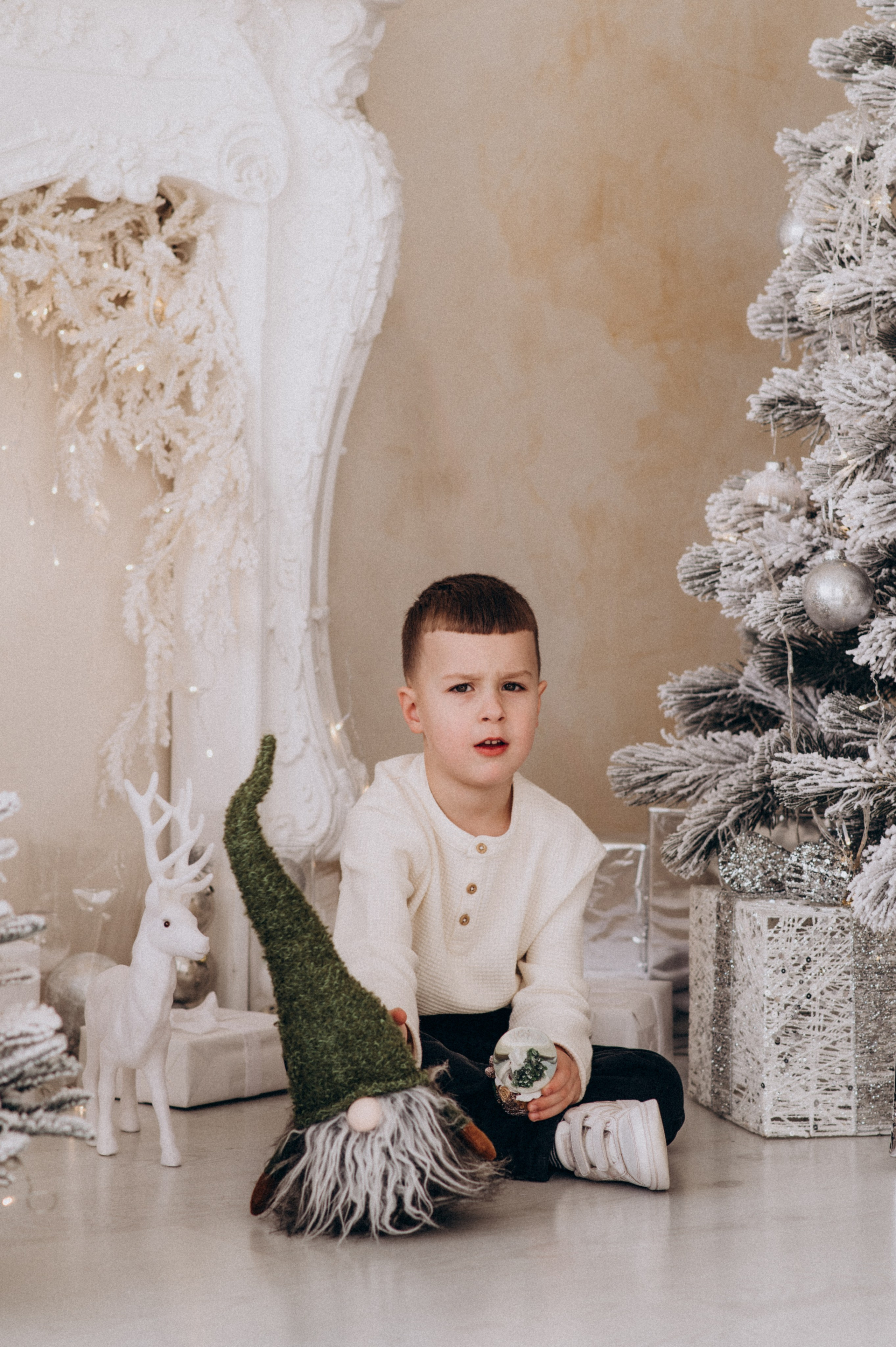 Новорічна фотосесія у студії, фотосесія Львів, сімейна фотосесія Тернопіль. Сімейний, дитячий та індивідуальний фотограф в м. Тернопіль, м. Львів